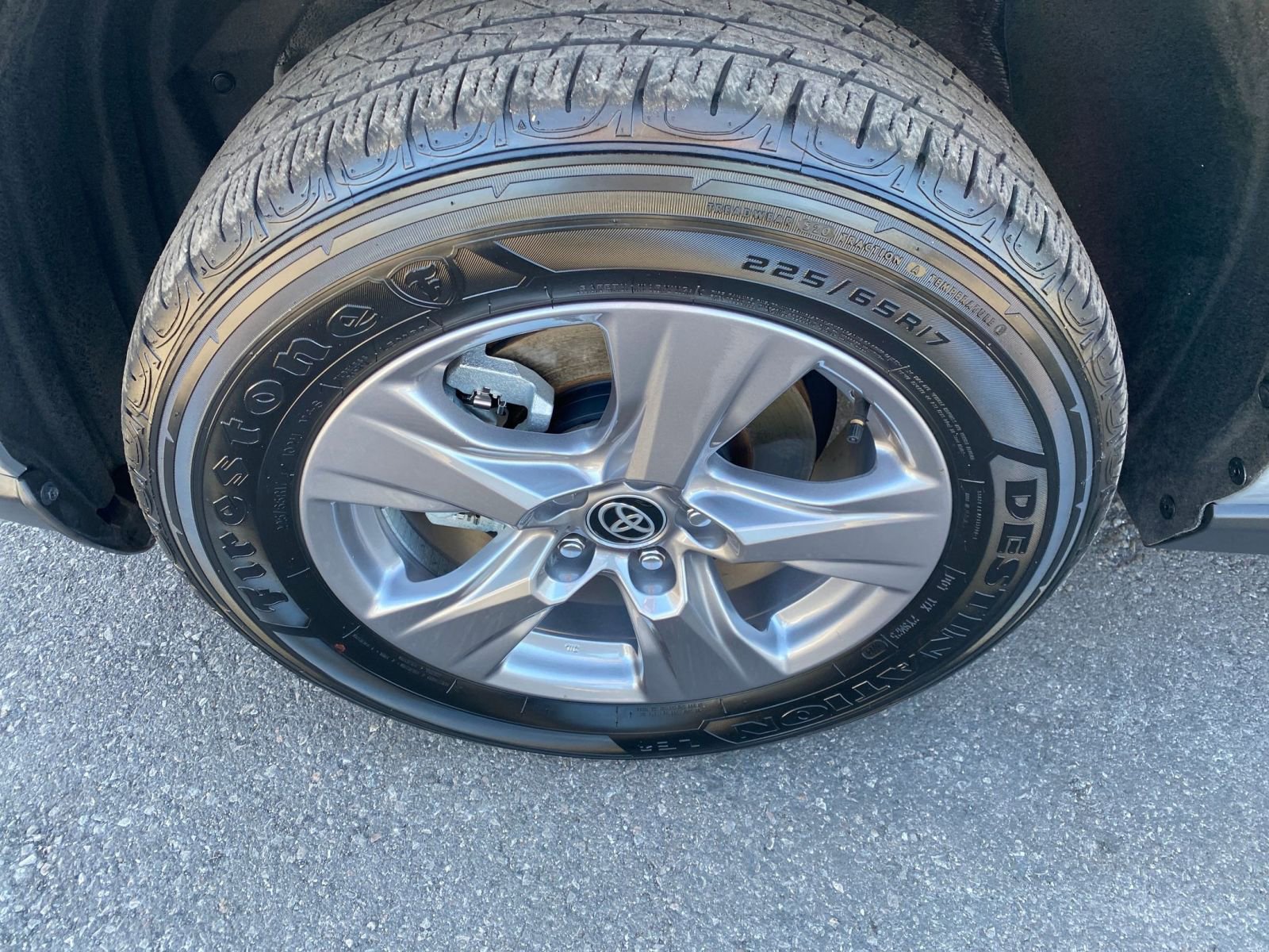 Thumbnail: 2025 Toyota RAV4 - 30