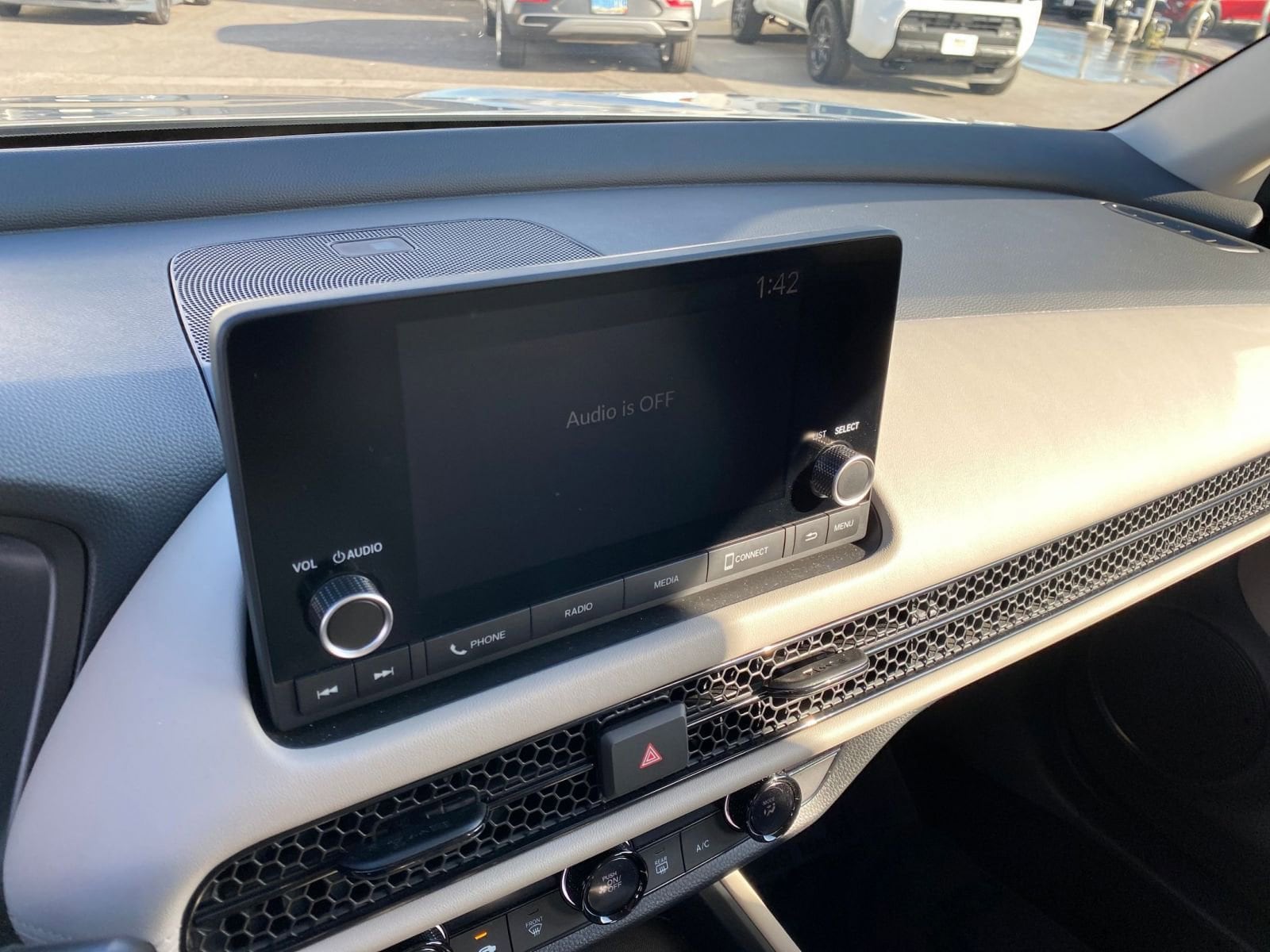 Thumbnail: 2025 Honda HR-V - 21