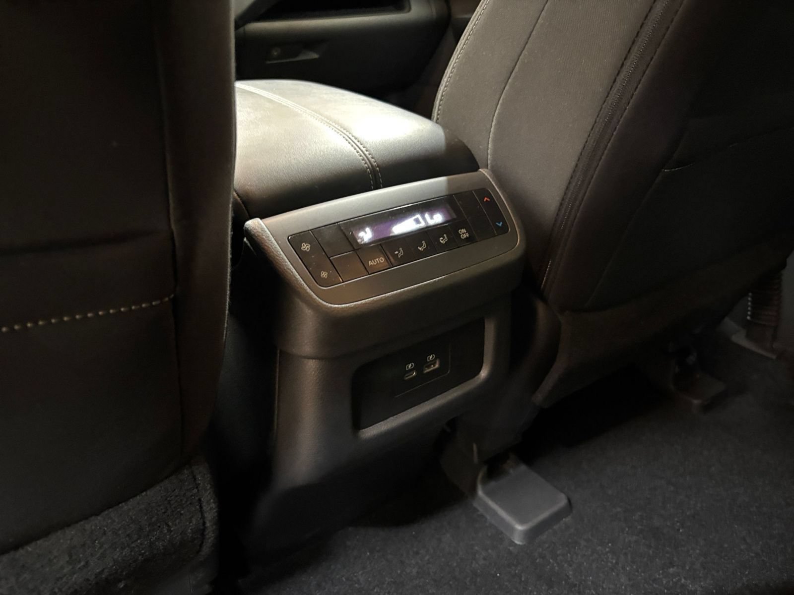 Thumbnail: 2025 Nissan Pathfinder - 24
