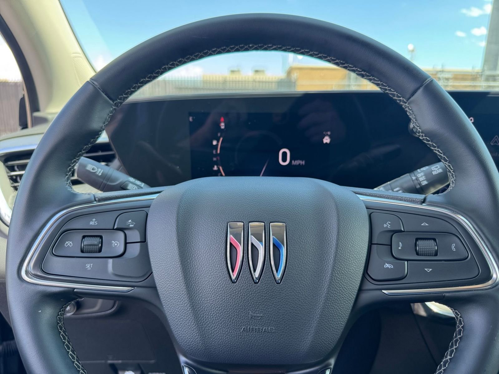 Thumbnail: 2025 Buick Encore GX - 25