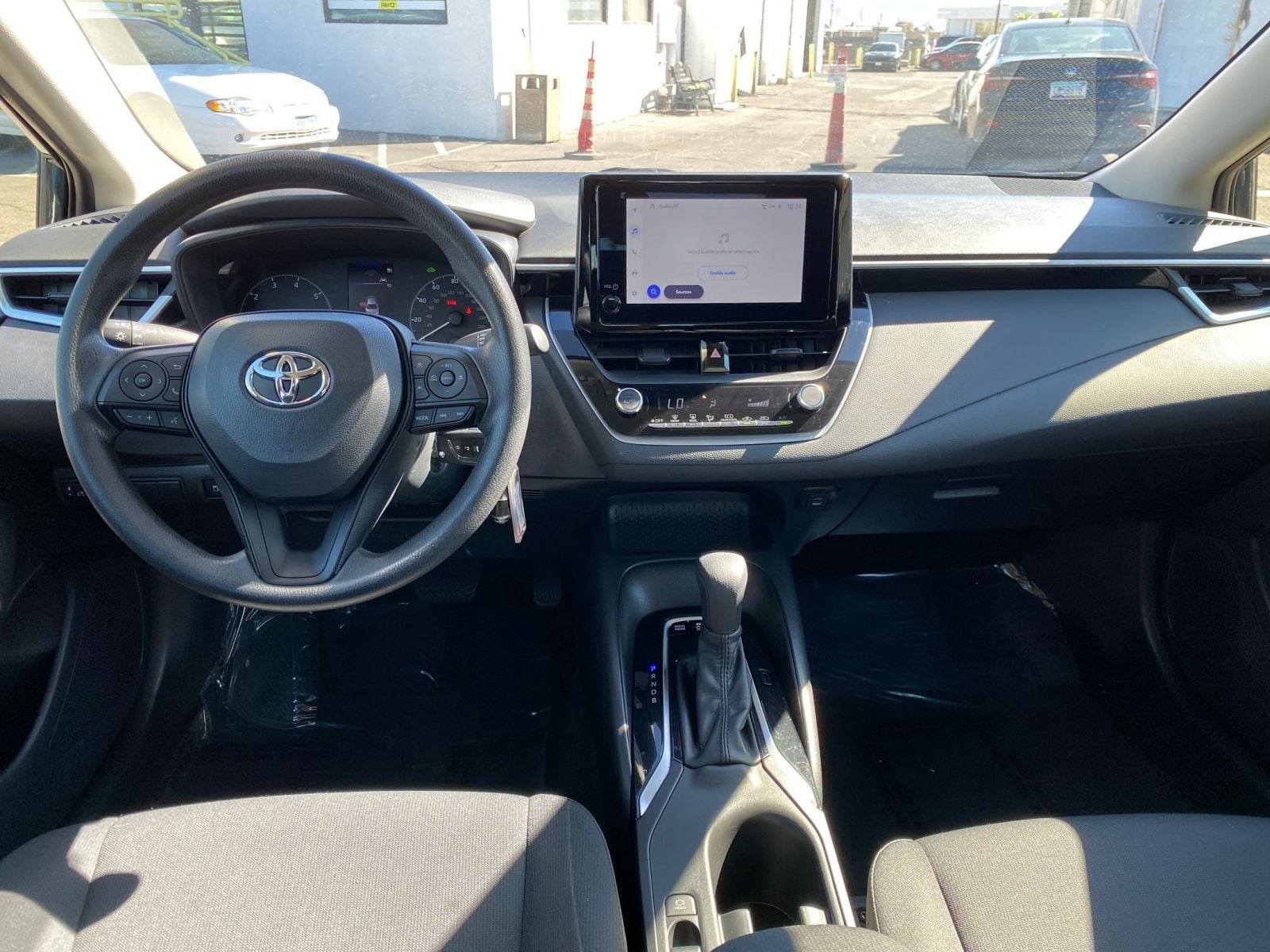 Thumbnail: 2025 Toyota Corolla - 33