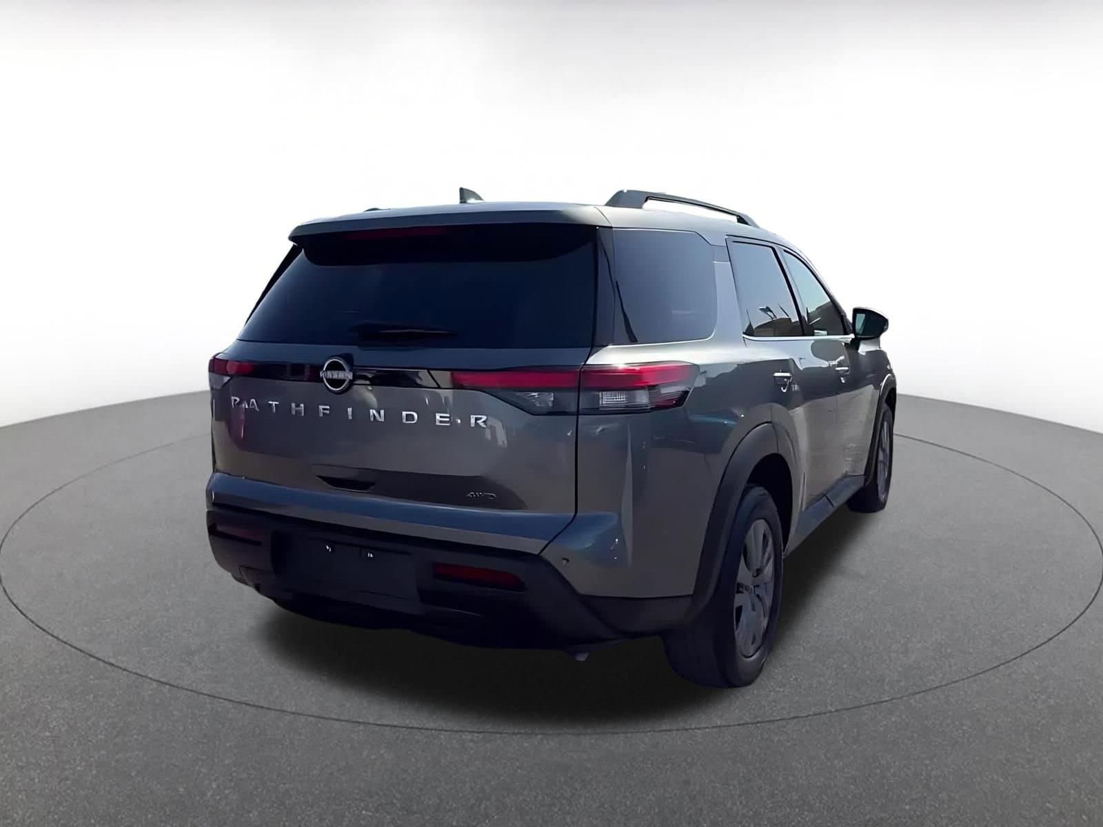Thumbnail: 2025 Nissan Pathfinder - 15