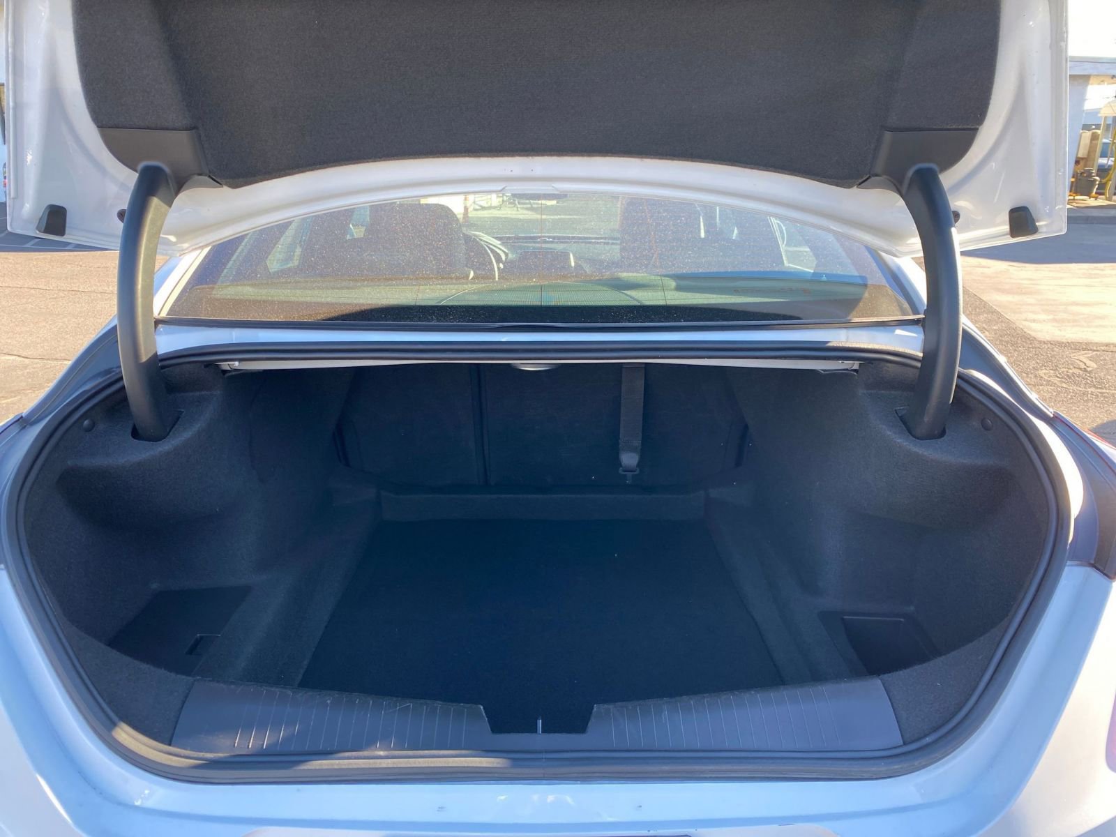 Thumbnail: 2024 Cadillac CT4 - 31