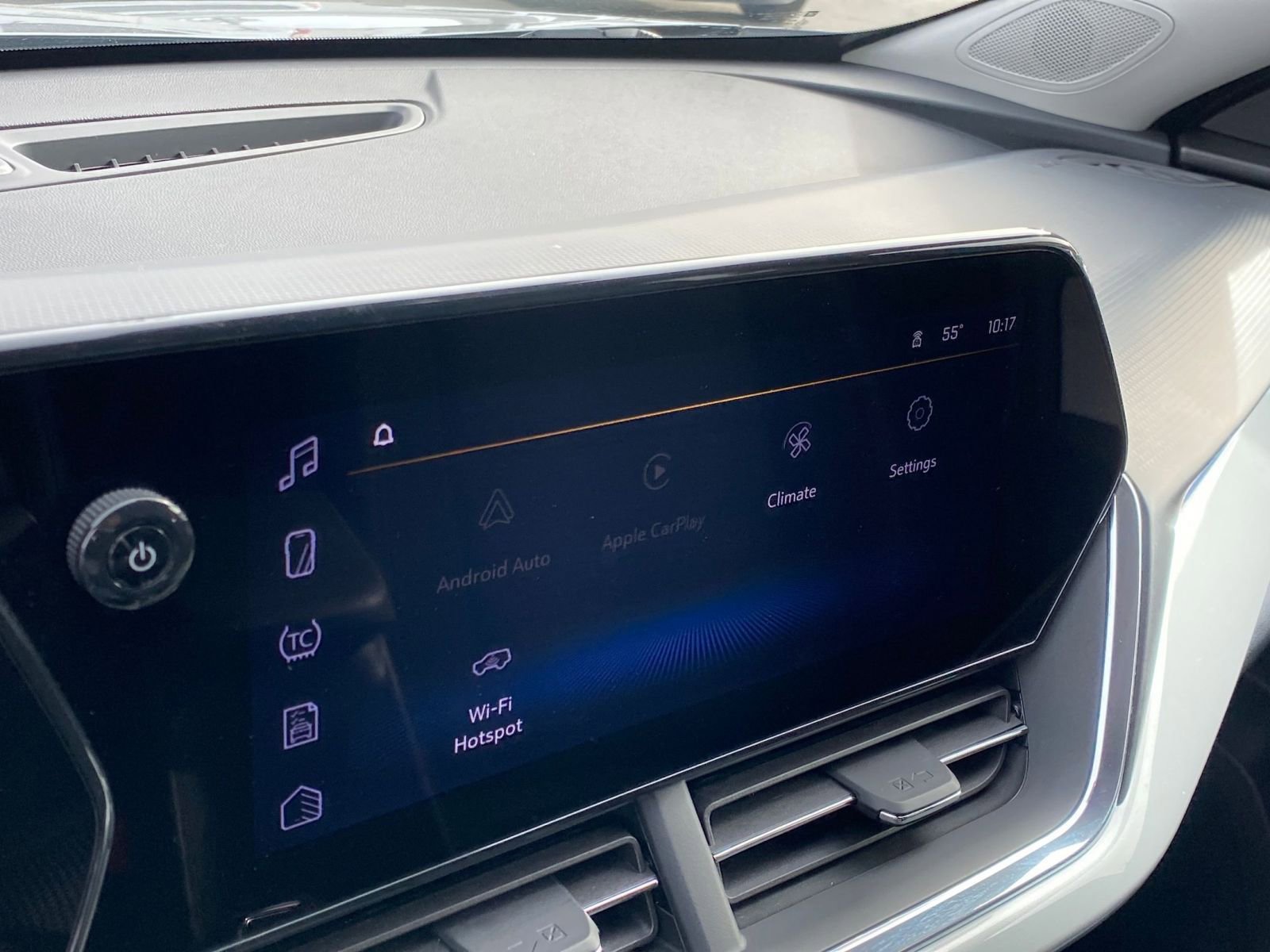 Thumbnail: 2025 Chevrolet Trax - 21