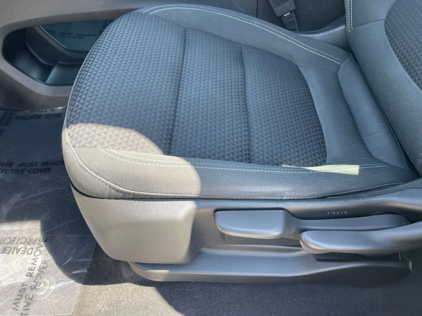 Thumbnail: 2023 Chevrolet Bolt EV - 28