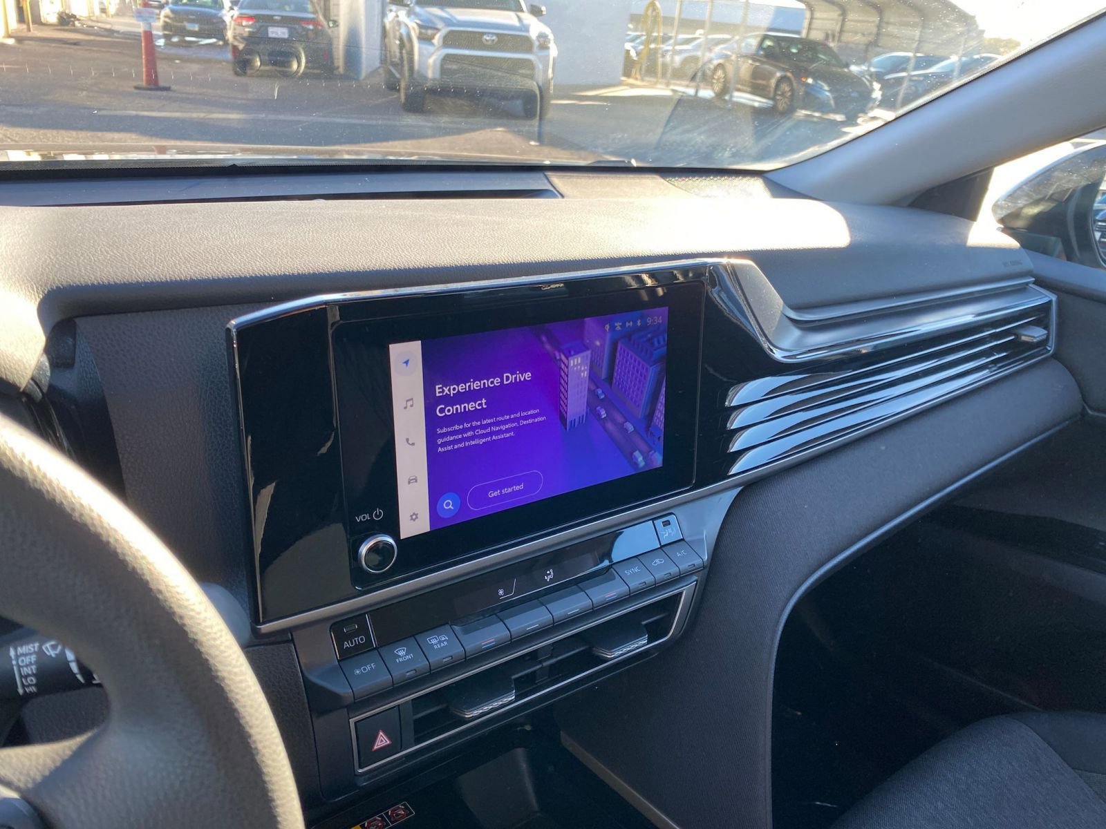 Thumbnail: 2025 Toyota Camry - 18