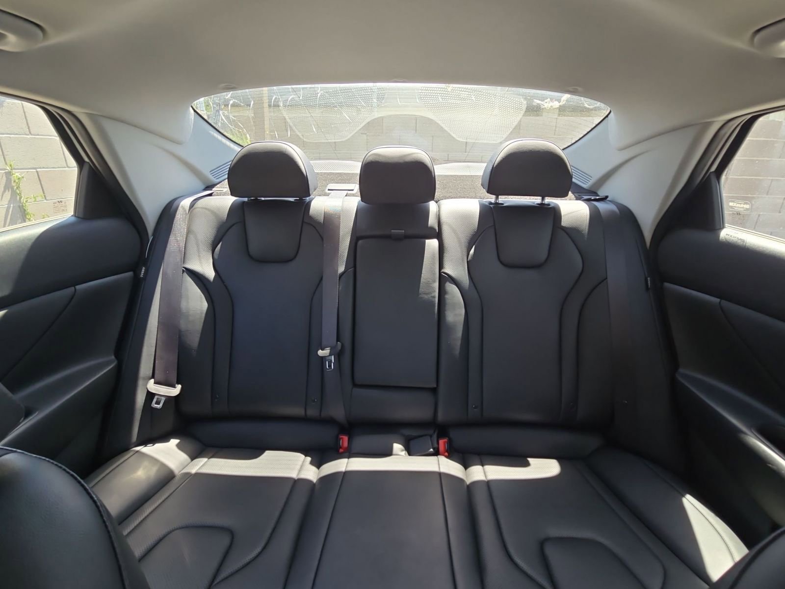 Thumbnail: 2025 Hyundai Elantra - 32