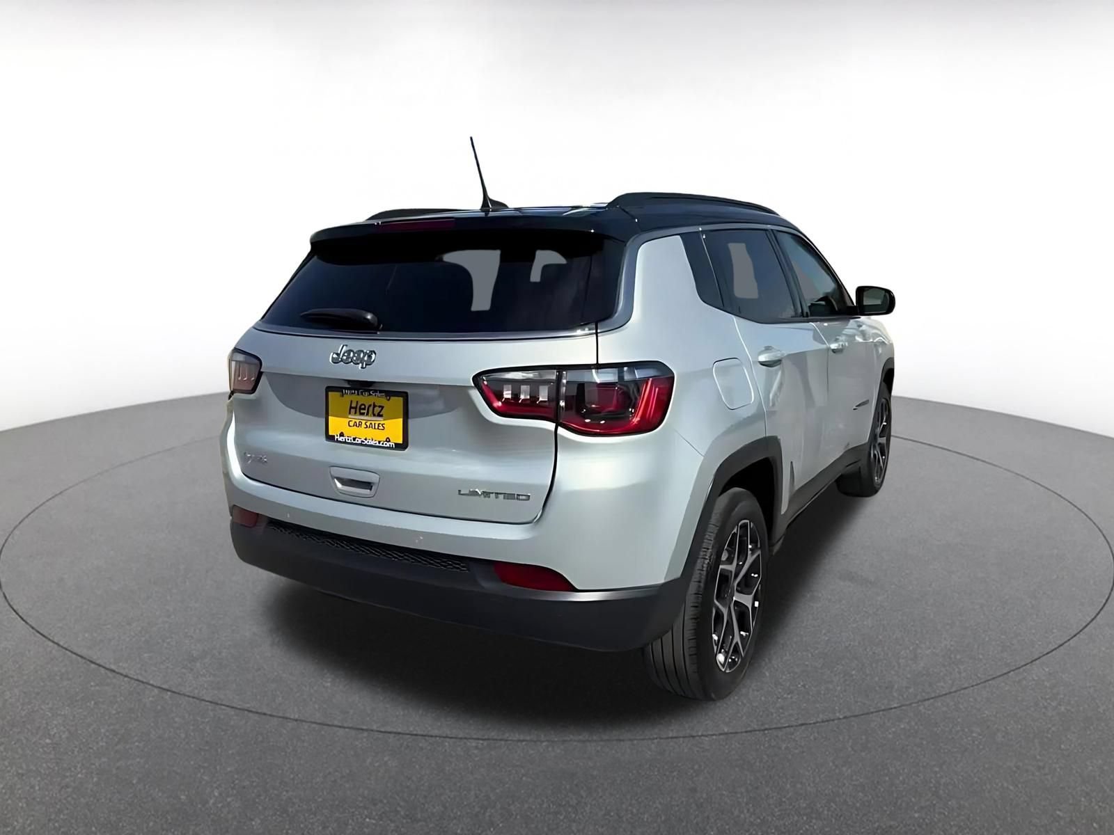 Thumbnail: 2025 Jeep Compass - 15