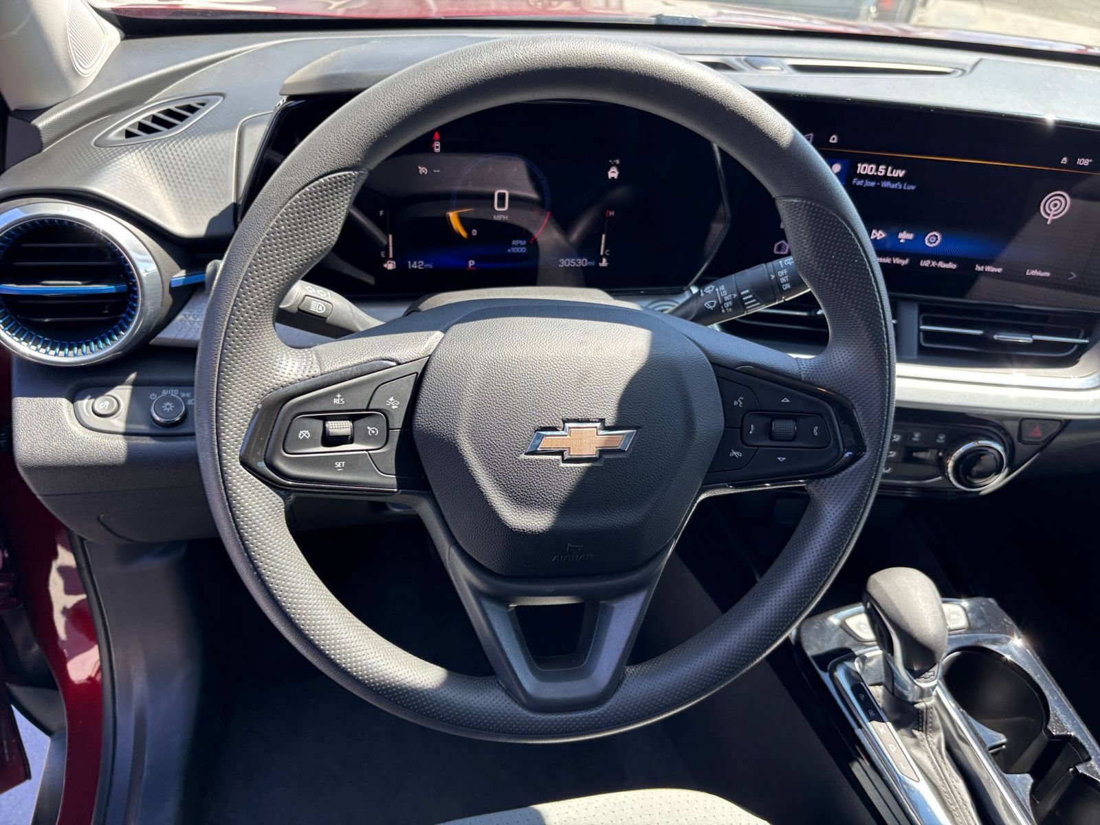 Thumbnail: 2025 Chevrolet Trax - 27