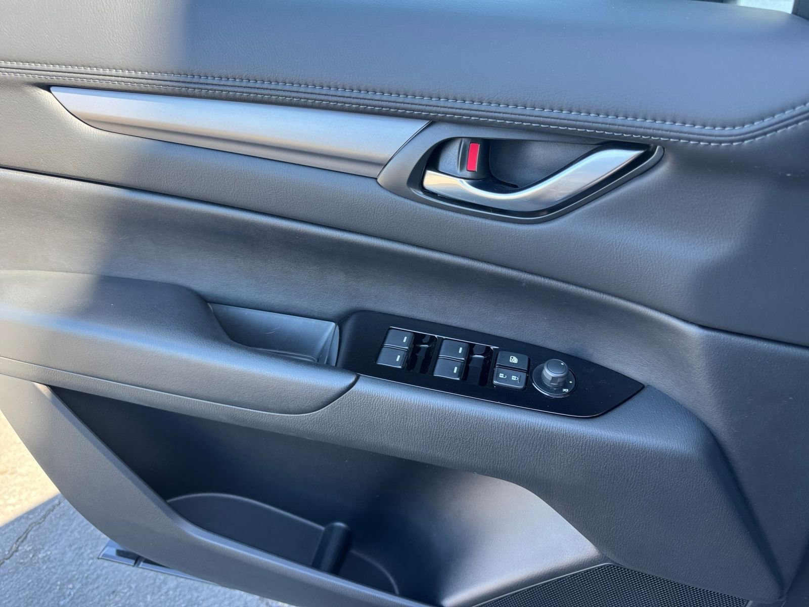 Thumbnail: 2025 Mazda CX-5 - 20