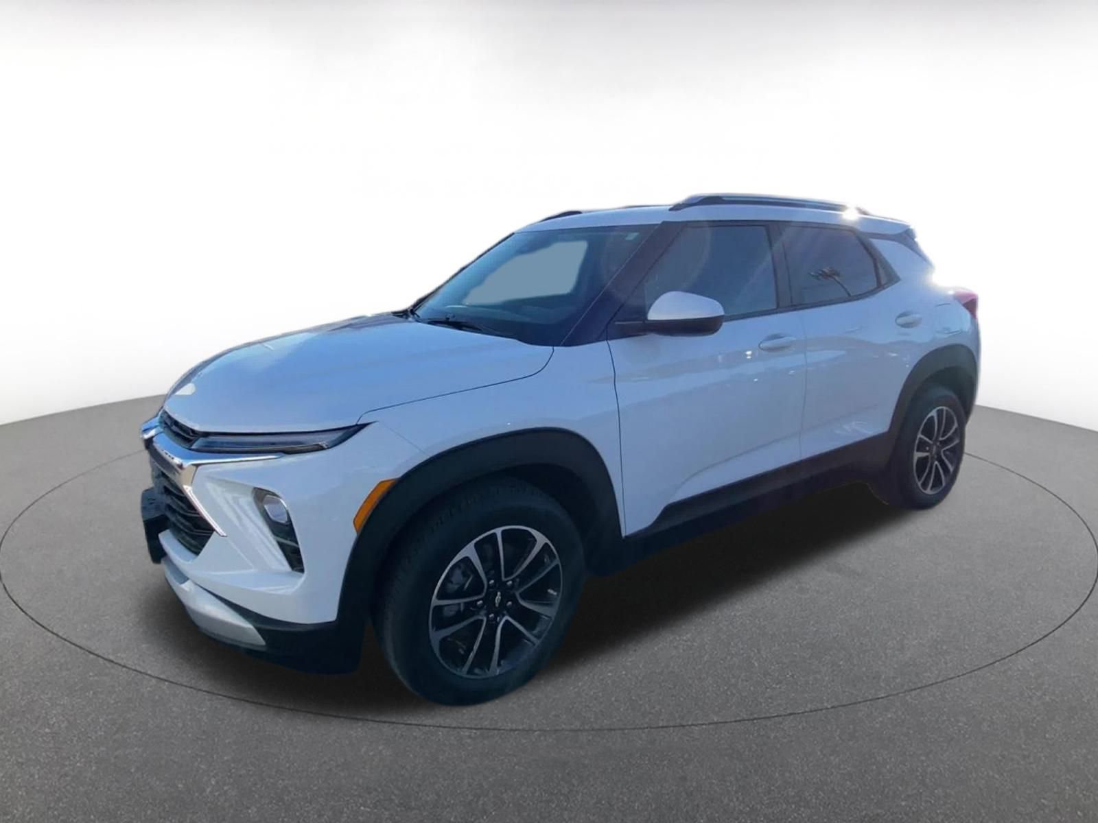 Thumbnail: 2025 Chevrolet TrailBlazer - 8