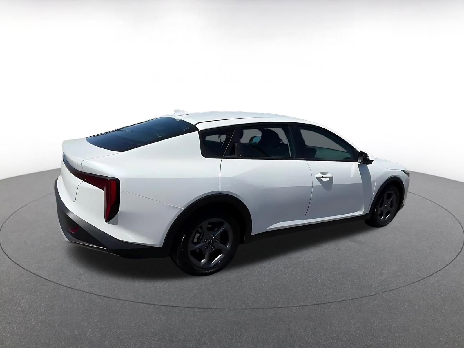 Thumbnail: 2025 Kia K4 - 14