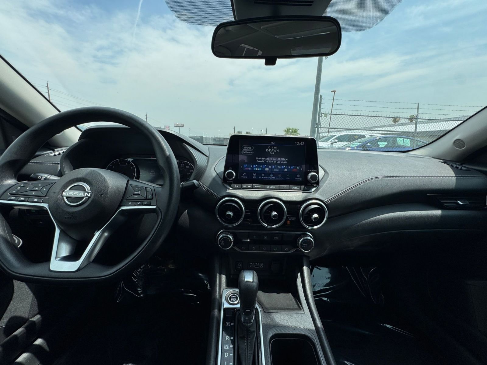 Thumbnail: 2024 Nissan Sentra - 31