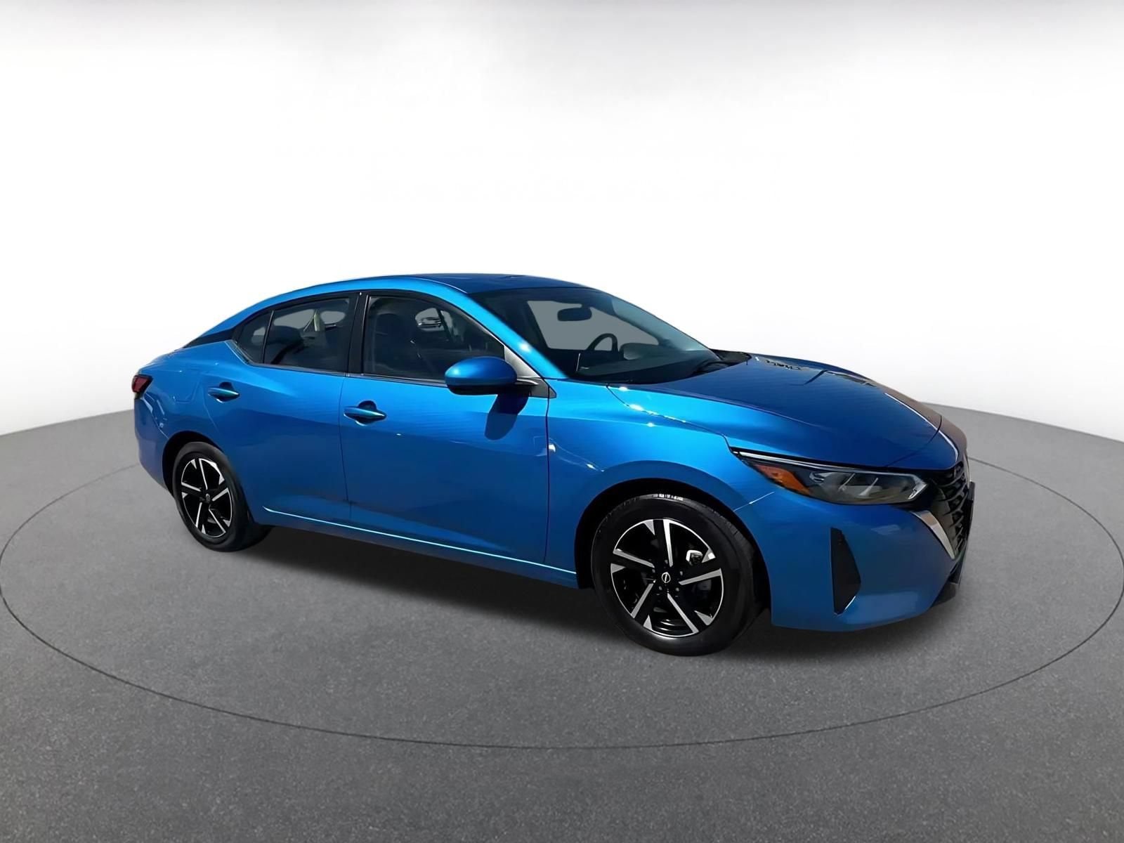Thumbnail: 2025 Nissan Sentra - 2