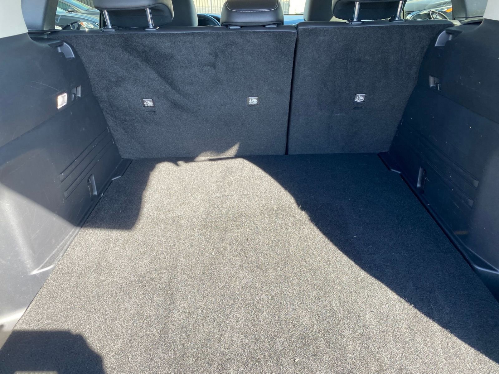 Thumbnail: 2025 Mazda CX-50 - 31