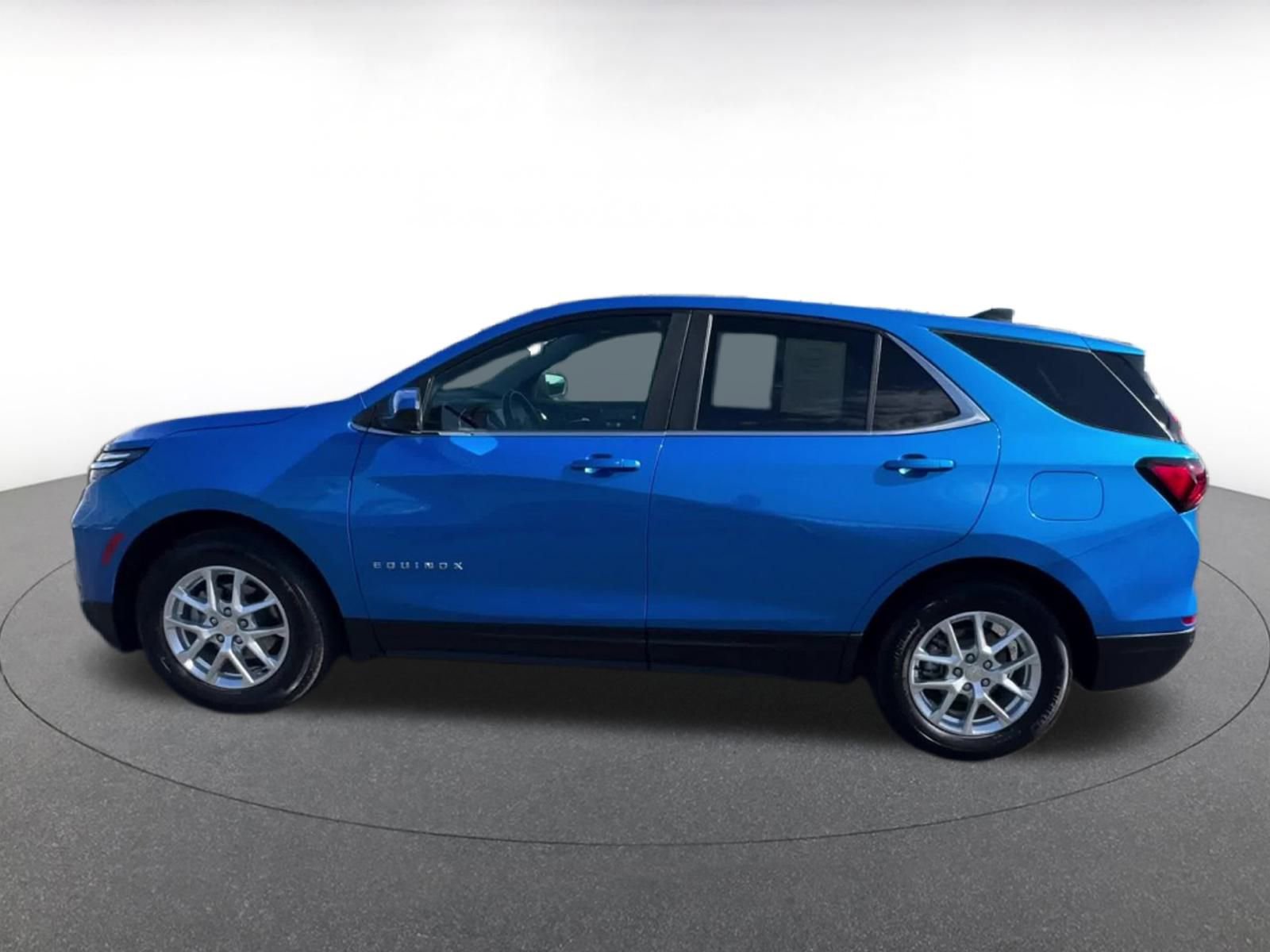 Thumbnail: 2024 Chevrolet Equinox - 9