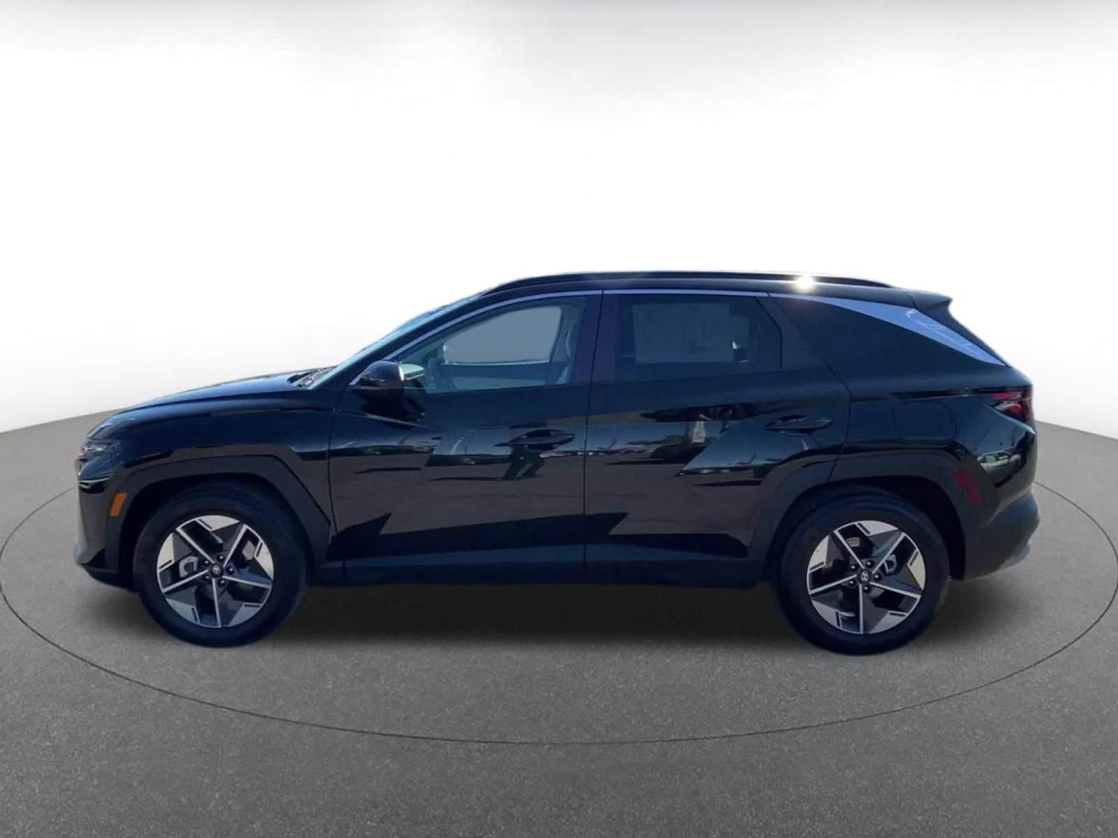 Thumbnail: 2025 Hyundai Tucson - 9