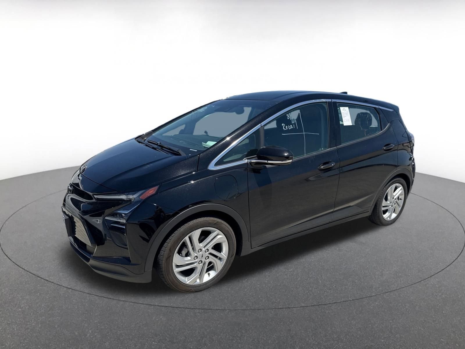 Thumbnail: 2023 Chevrolet Bolt EV - 3