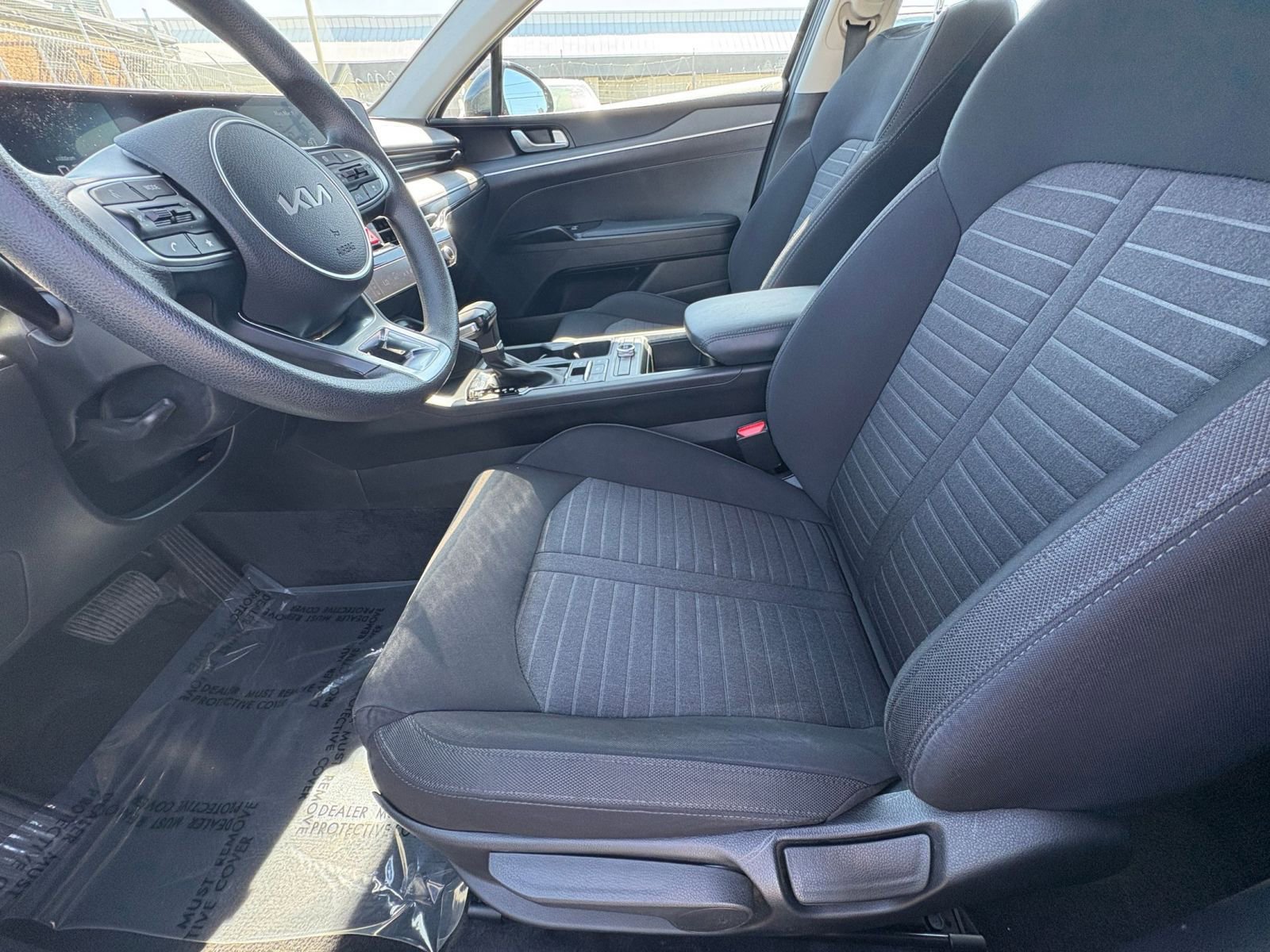 Thumbnail: 2025 Kia K5 - 25