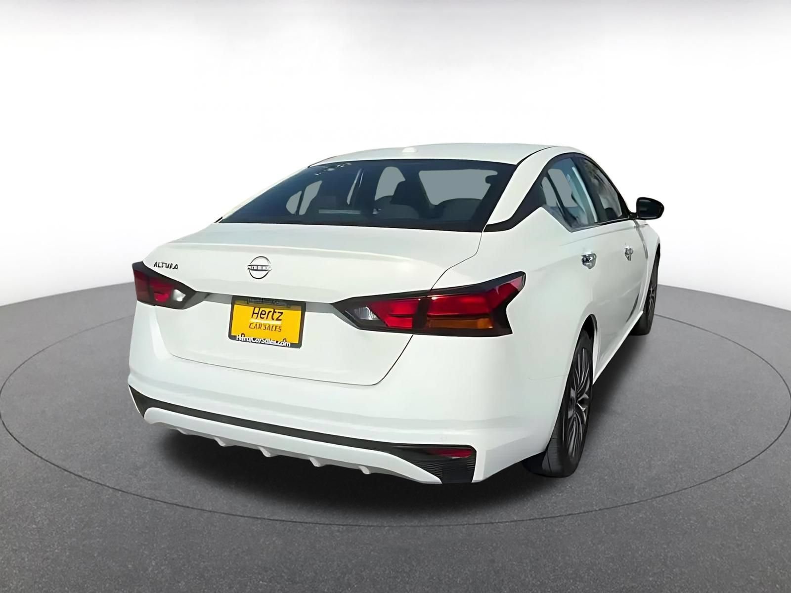 Thumbnail: 2025 Nissan Altima - 14