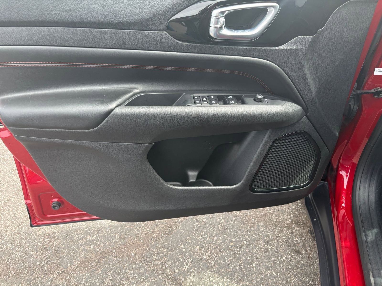 Thumbnail: 2025 Jeep Compass - 18