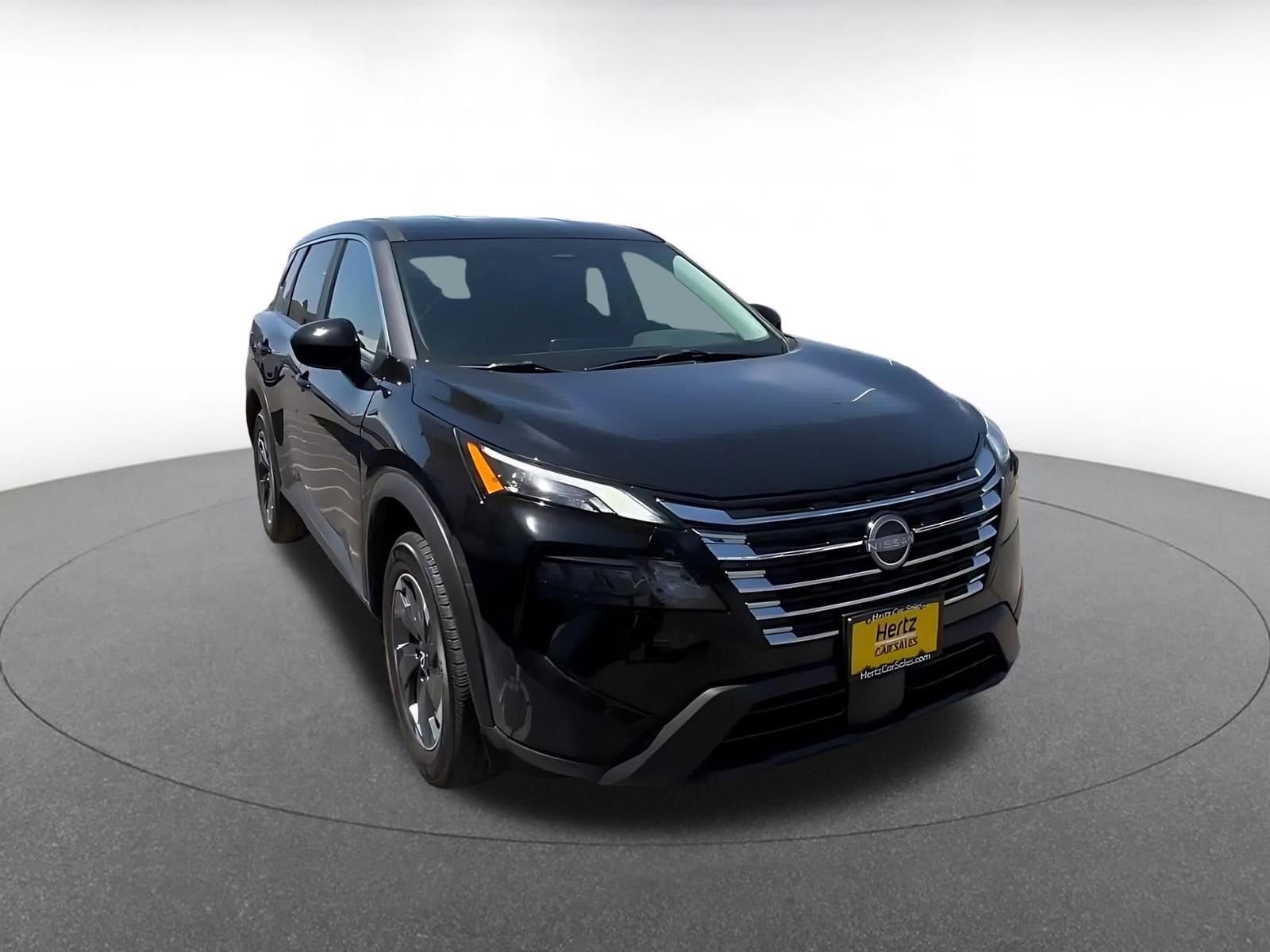 Thumbnail: 2025 Nissan Rogue - 3
