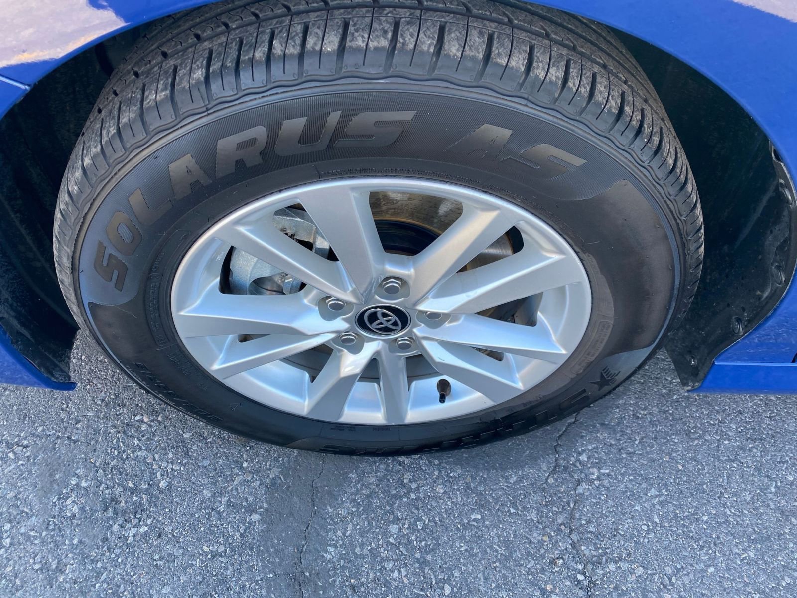 Thumbnail: 2025 Toyota Camry - 30