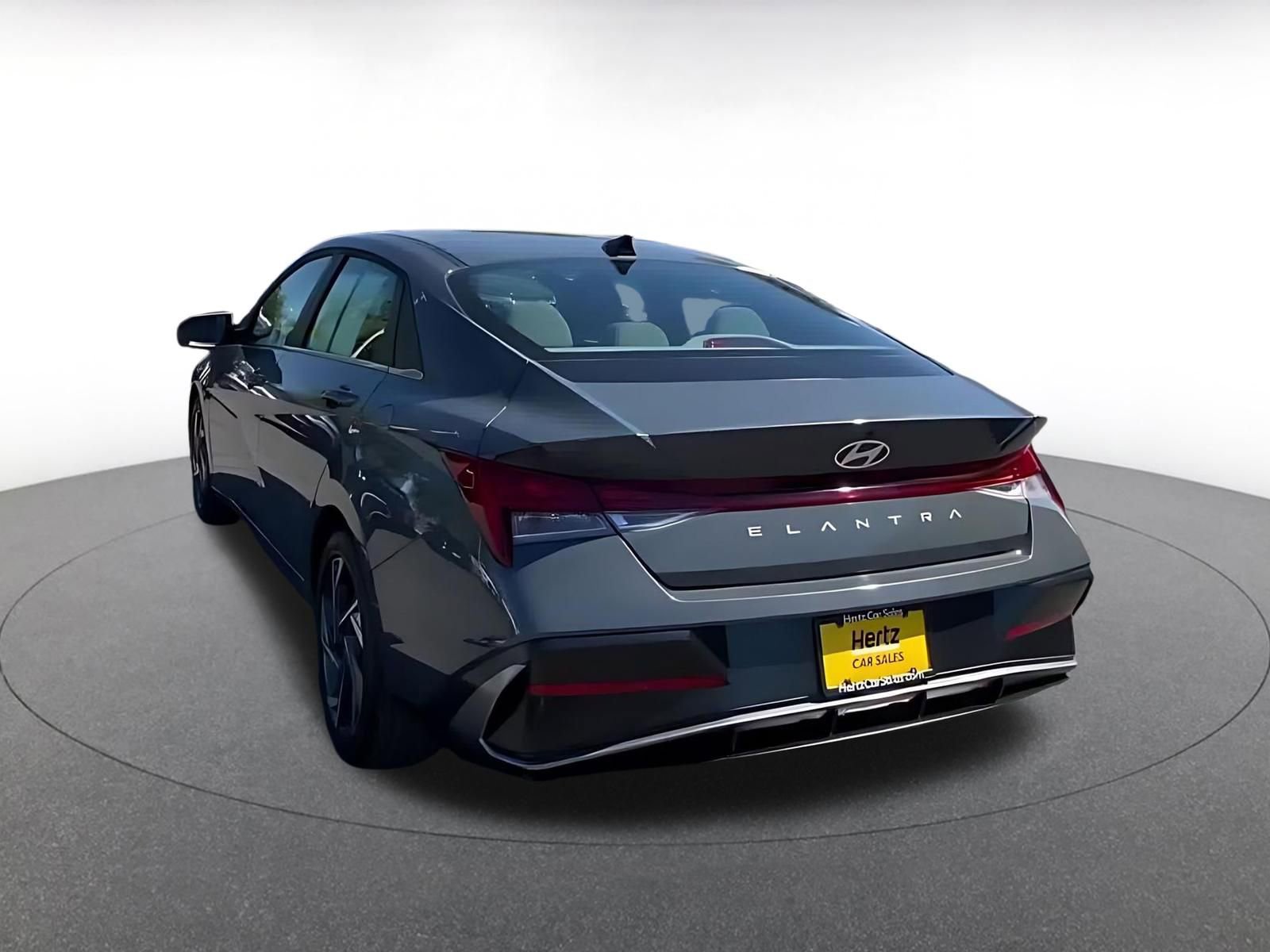 Thumbnail: 2025 Hyundai Elantra - 11