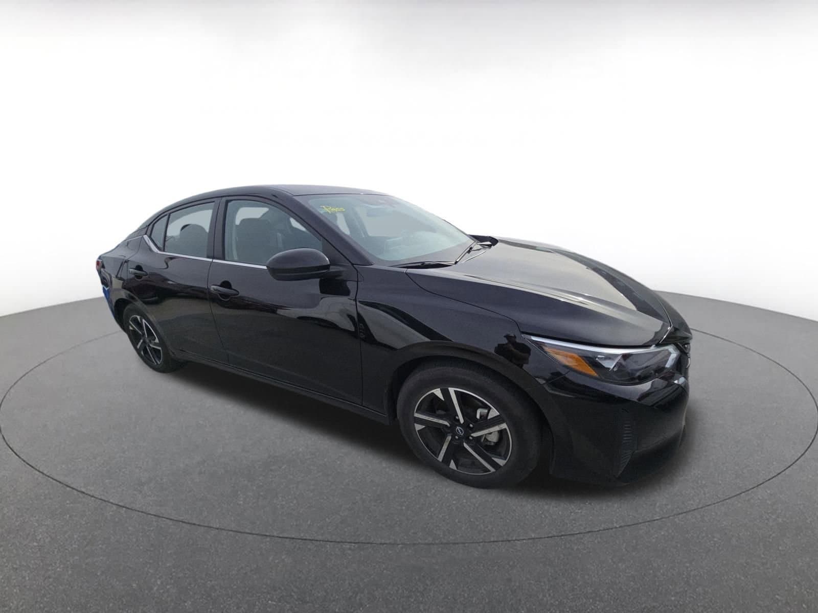 Thumbnail: 2025 Nissan Sentra - 2