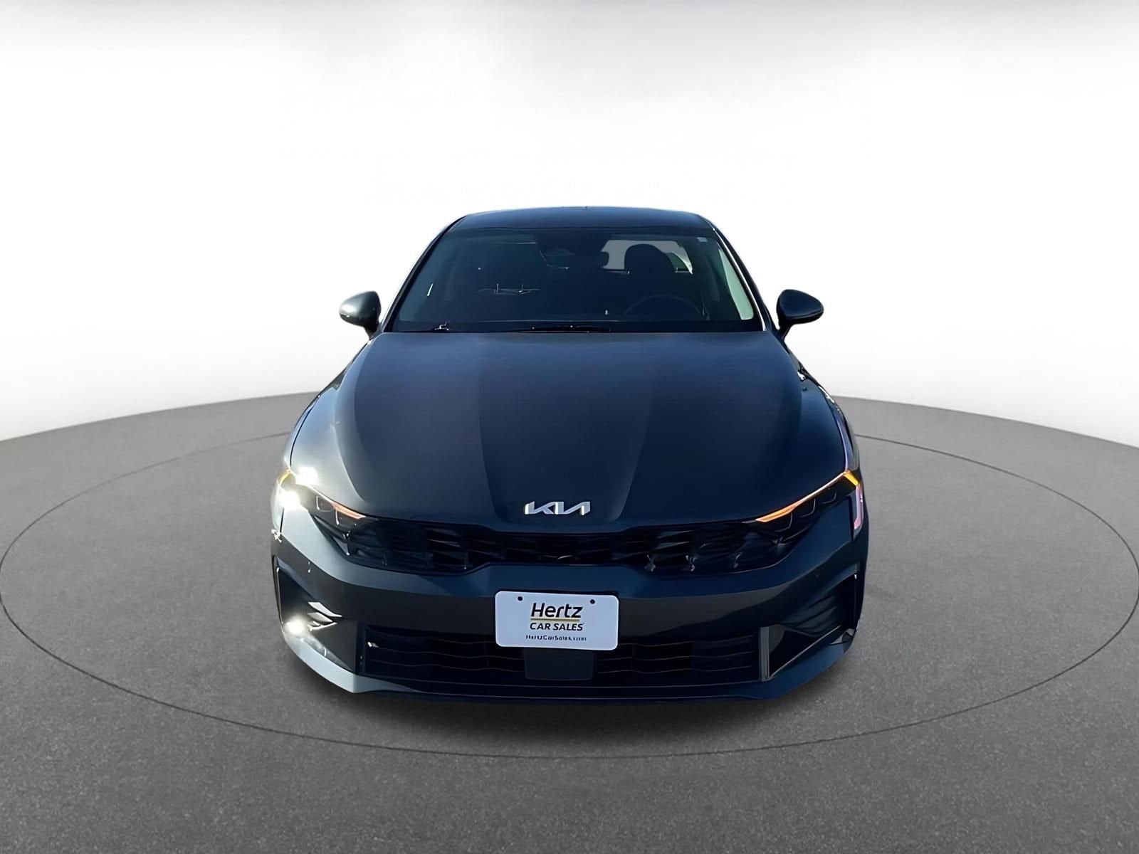 Thumbnail: 2025 Kia K5 - 3