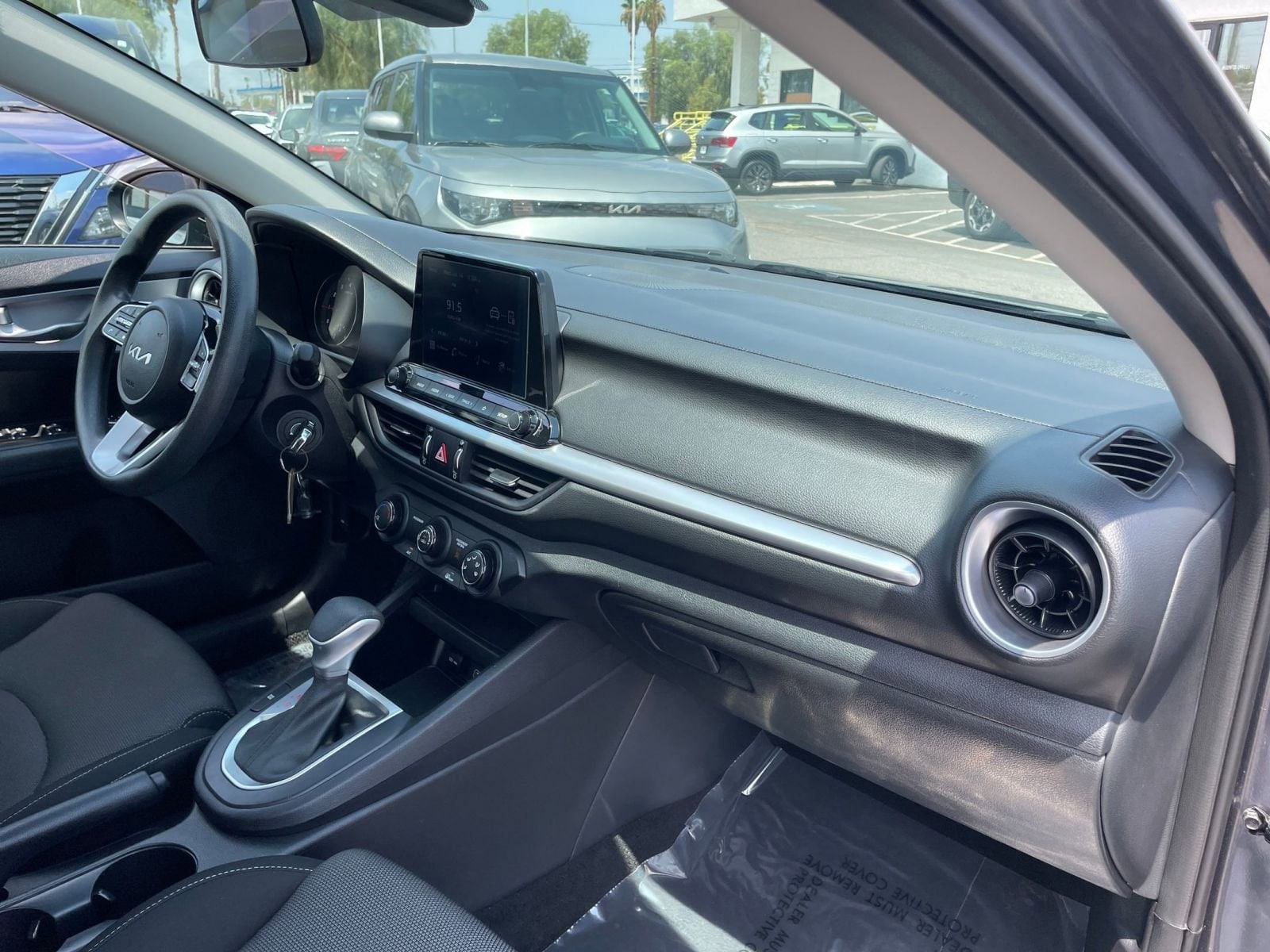 Thumbnail: 2024 Kia Forte - 32
