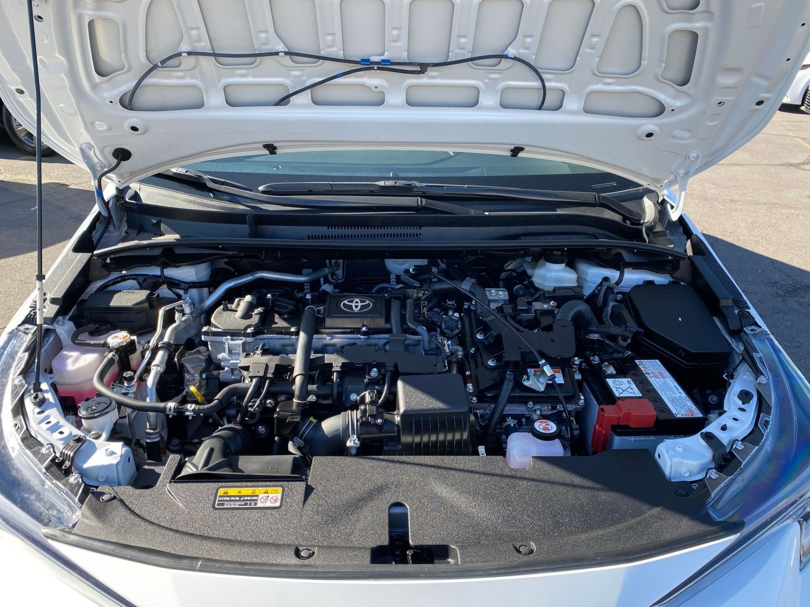 Thumbnail: 2025 Toyota Corolla - 32