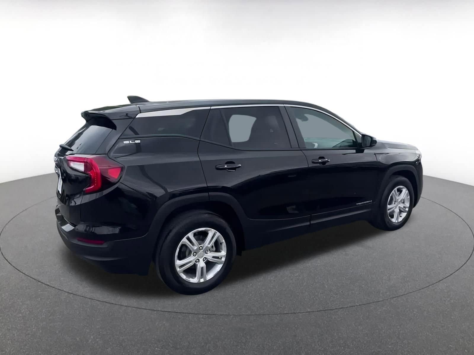 Thumbnail: 2024 GMC Terrain - 14
