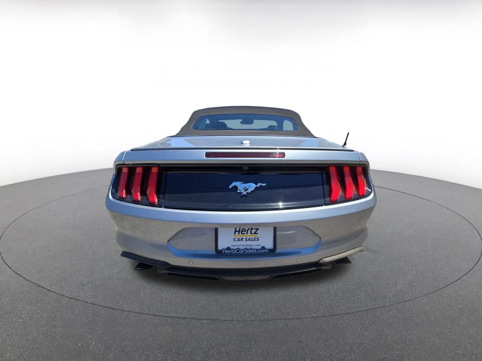 Thumbnail: 2022 Ford Mustang - 6