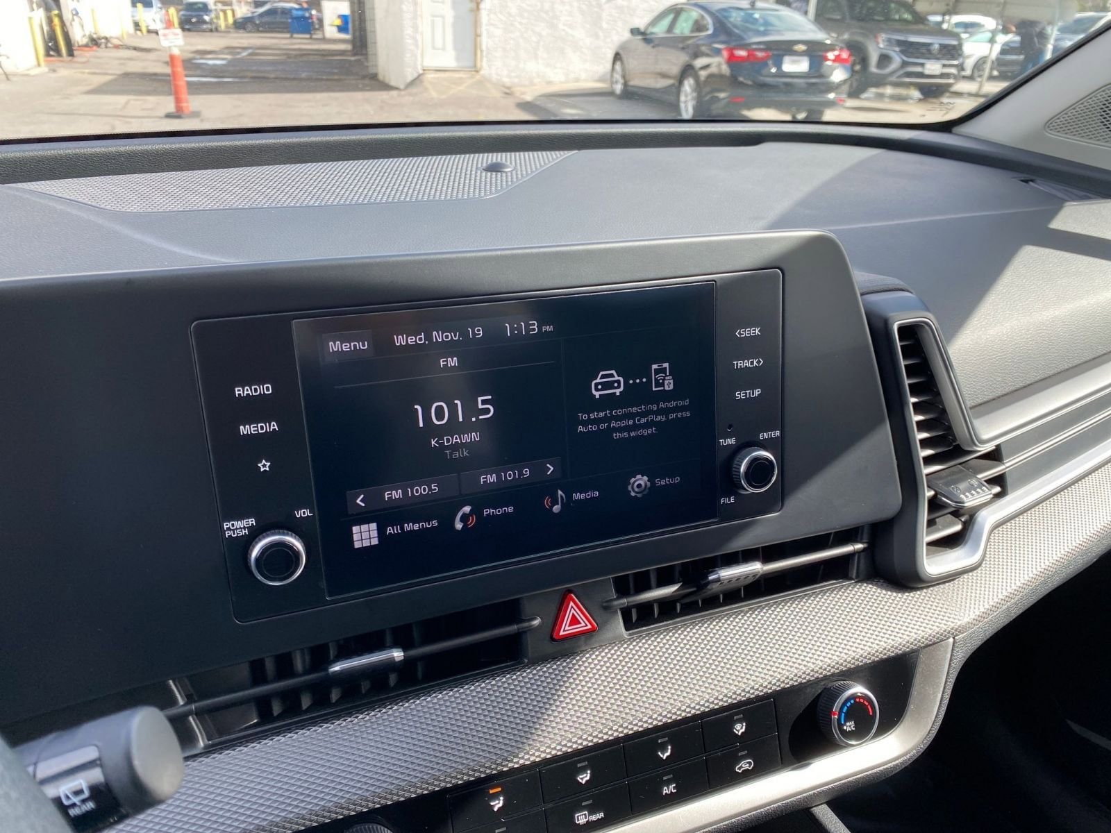 Thumbnail: 2025 Kia Sportage - 18