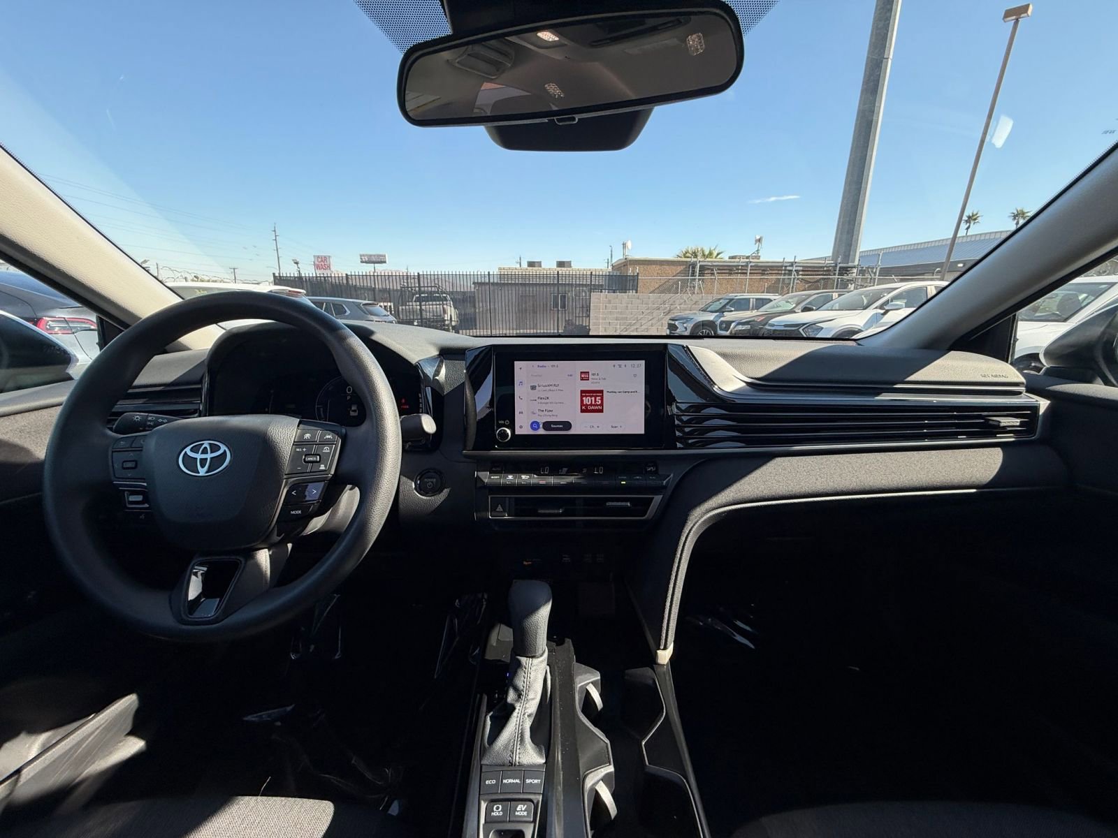 Thumbnail: 2025 Toyota Camry - 31