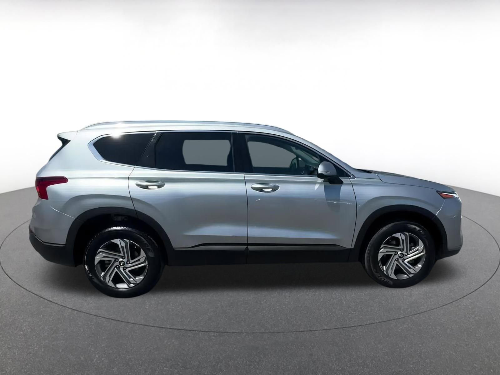 Thumbnail: 2023 Hyundai Santa Fe - 16