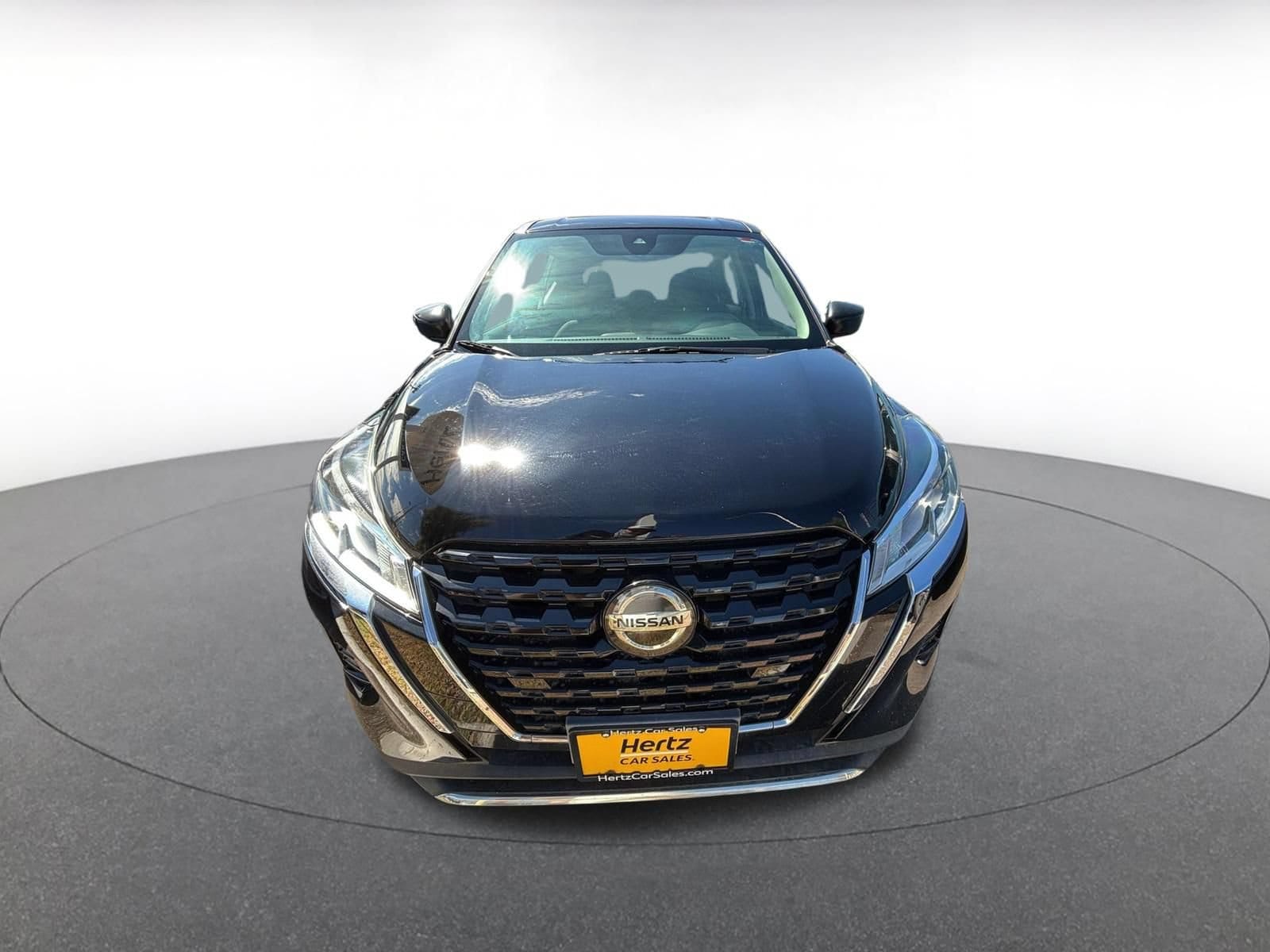 Thumbnail: 2021 Nissan Kicks - 3