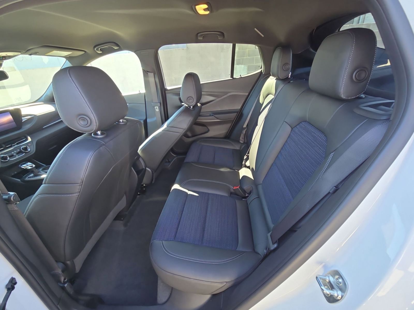 Thumbnail: 2025 Buick Envista - 14