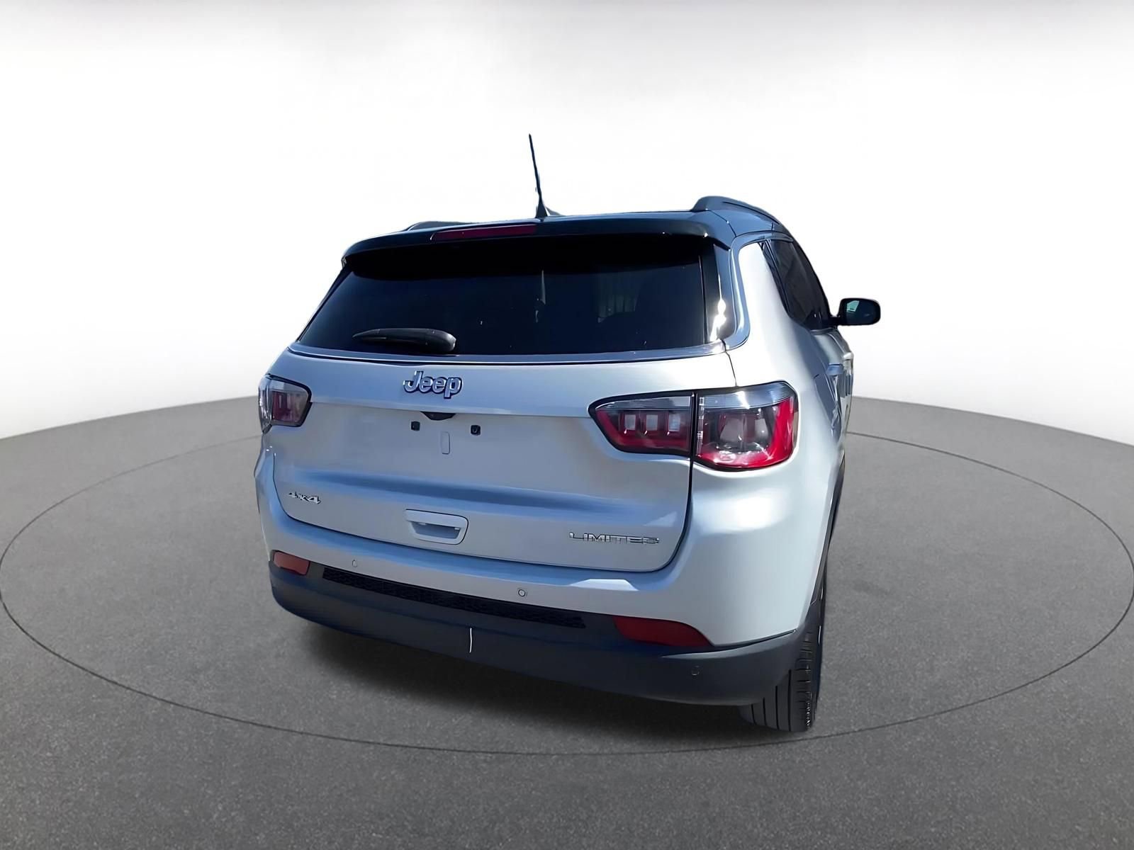 Thumbnail: 2025 Jeep Compass - 14