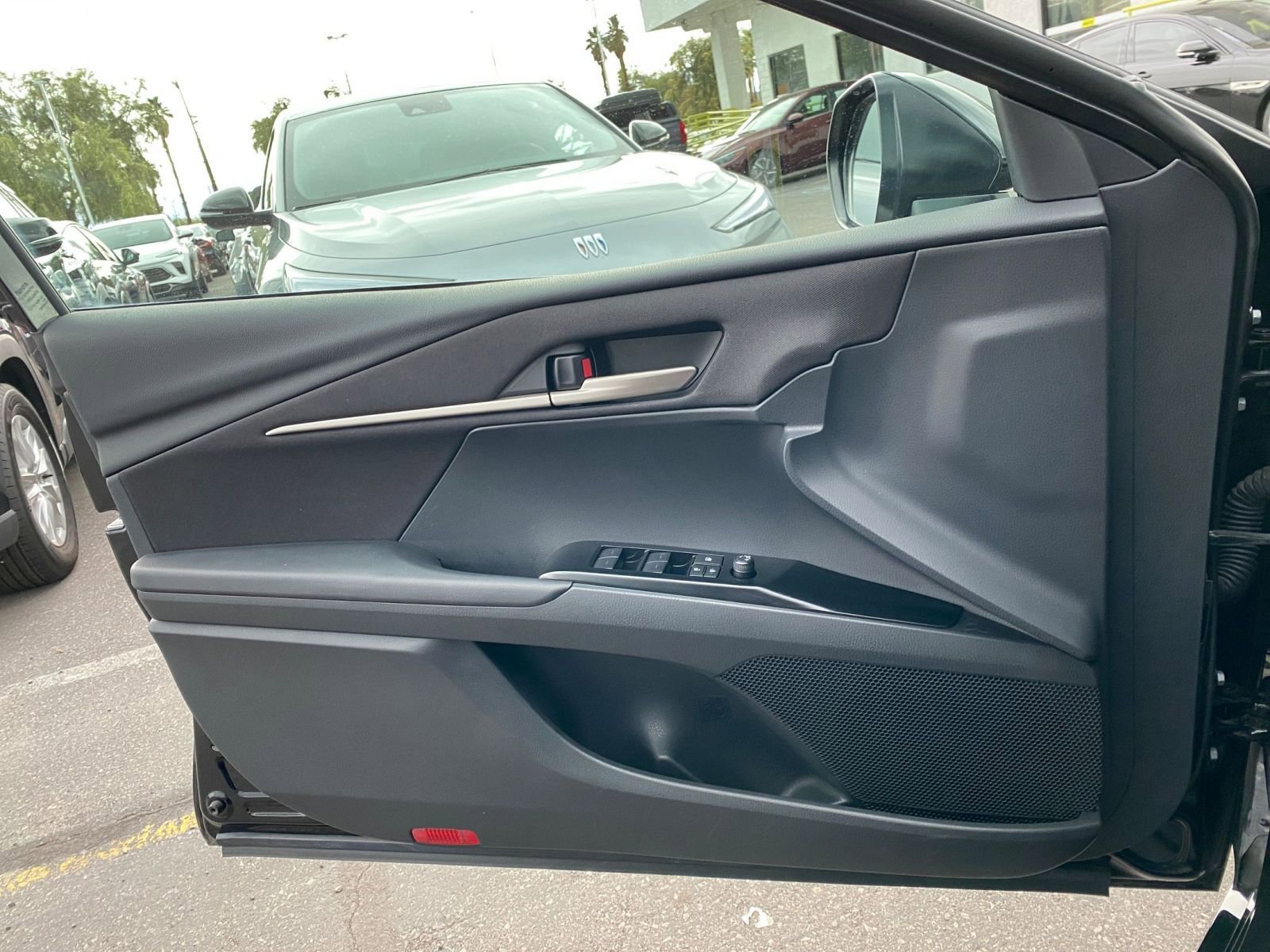 Thumbnail: 2025 Toyota Camry - 20