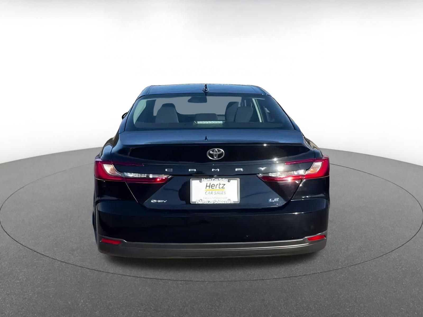 Thumbnail: 2025 Toyota Camry - 10