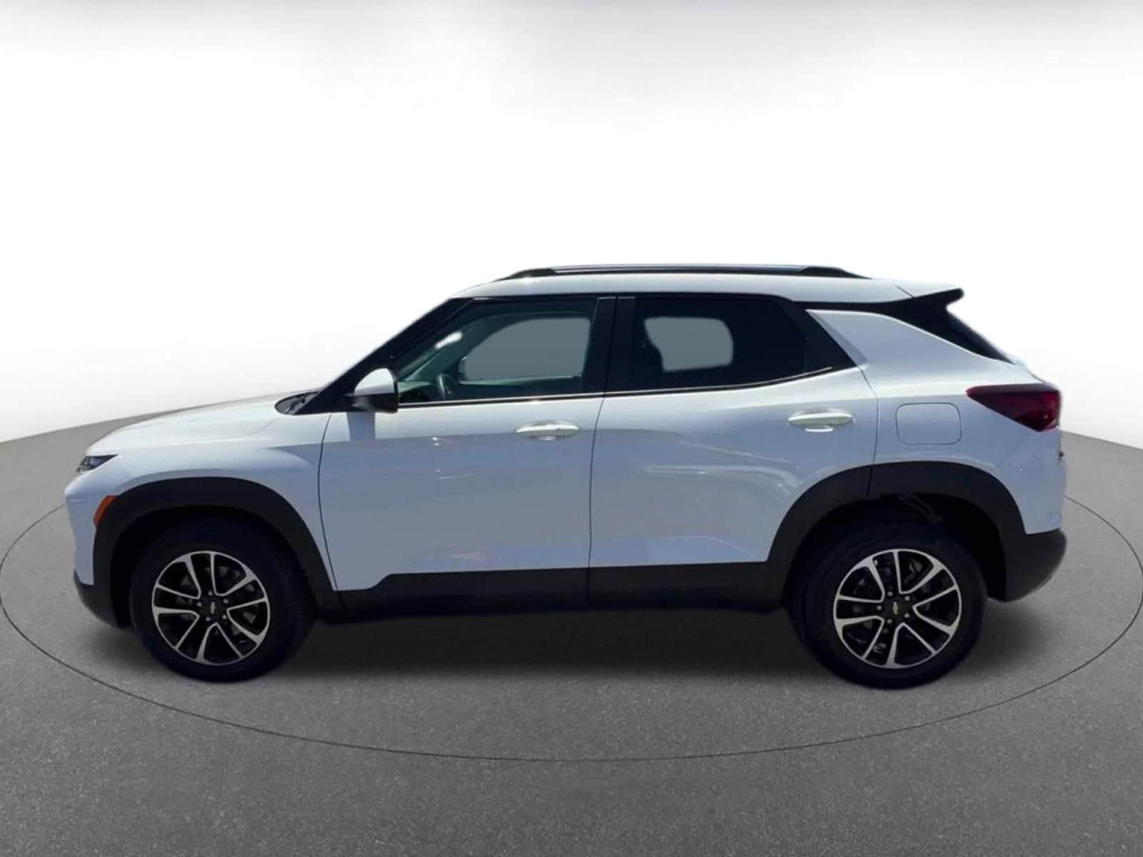 Thumbnail: 2025 Chevrolet TrailBlazer - 9