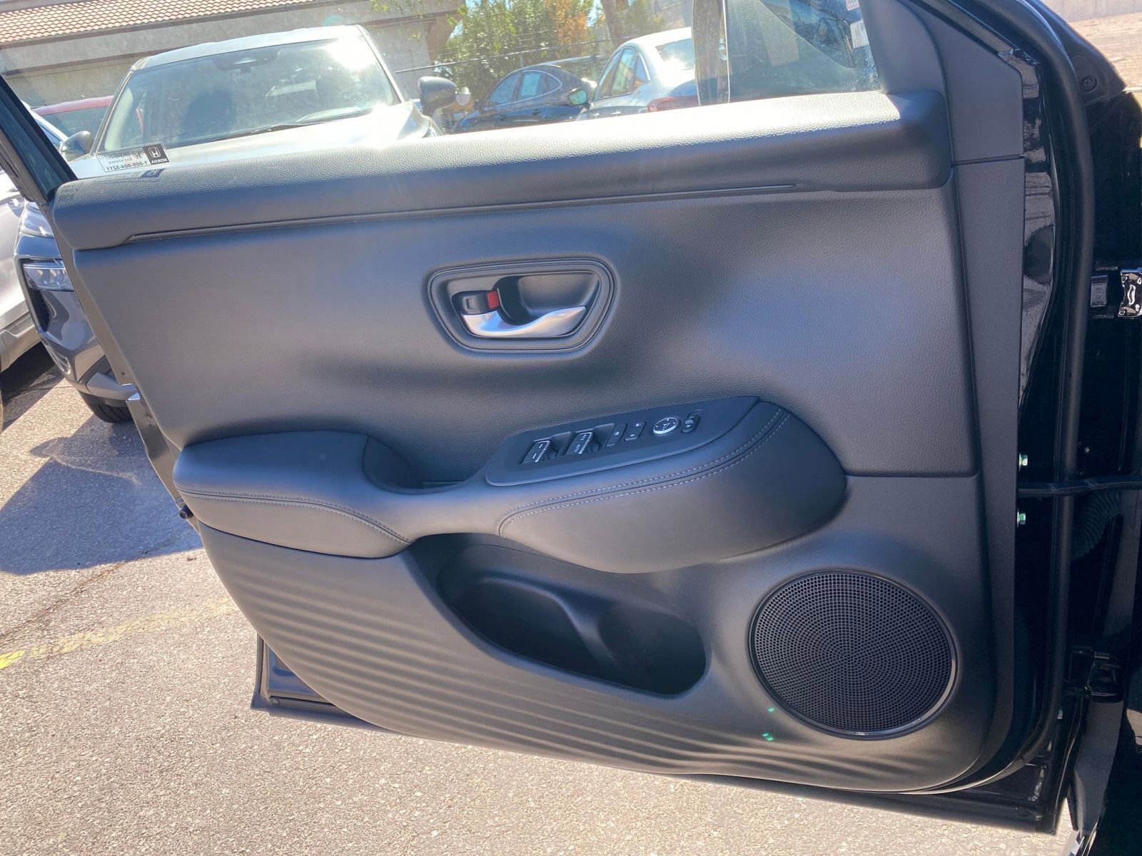 Thumbnail: 2025 Honda HR-V - 20