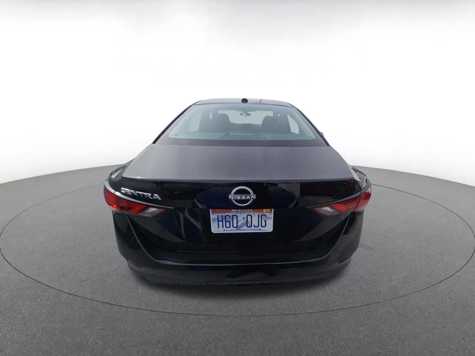 Thumbnail: 2025 Nissan Sentra - 8