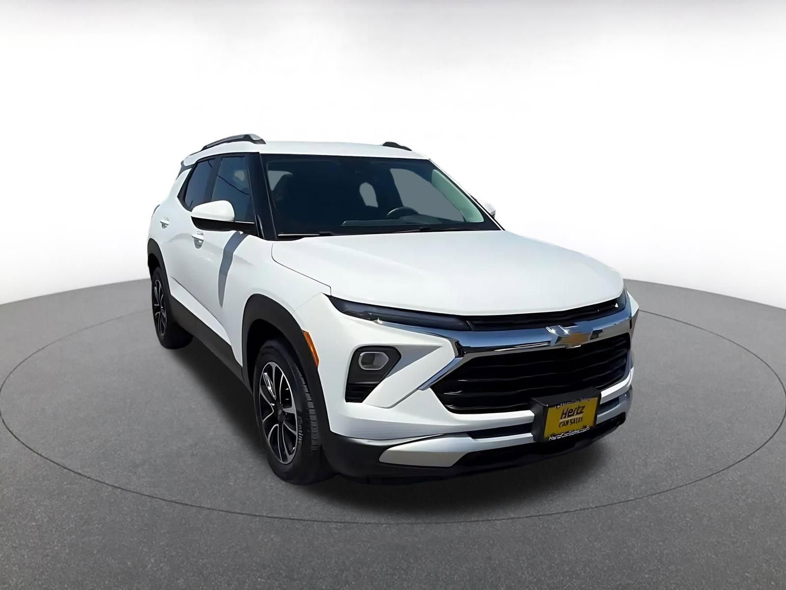 Thumbnail: 2025 Chevrolet TrailBlazer - 3