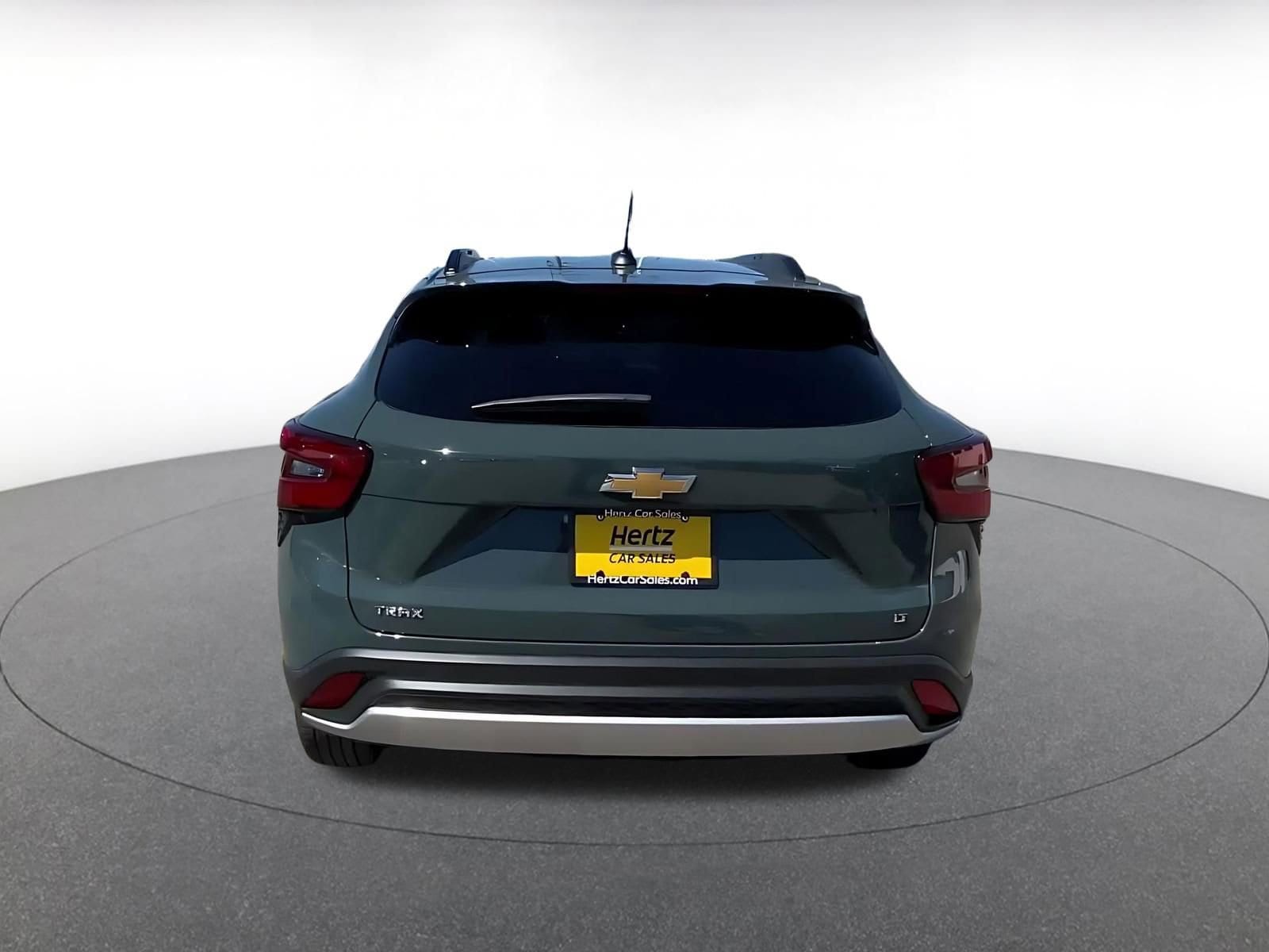 Thumbnail: 2025 Chevrolet Trax - 12
