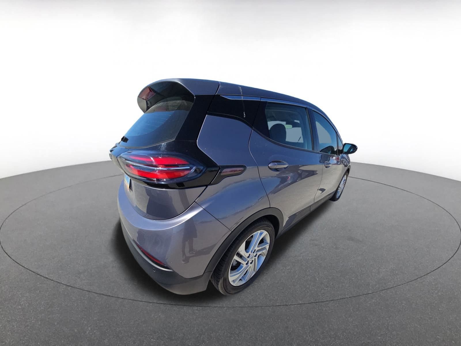 Thumbnail: 2023 Chevrolet Bolt EV - 8
