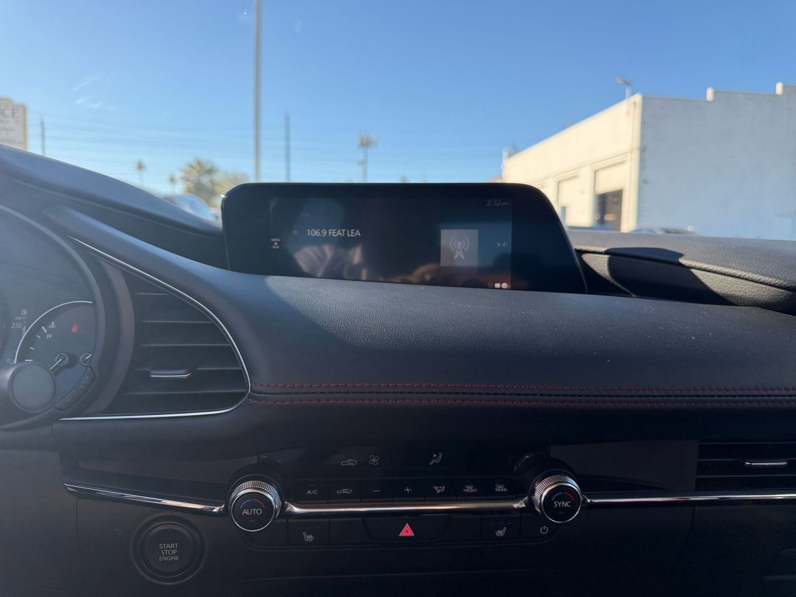 Thumbnail: 2025 Mazda Mazda3 - 18