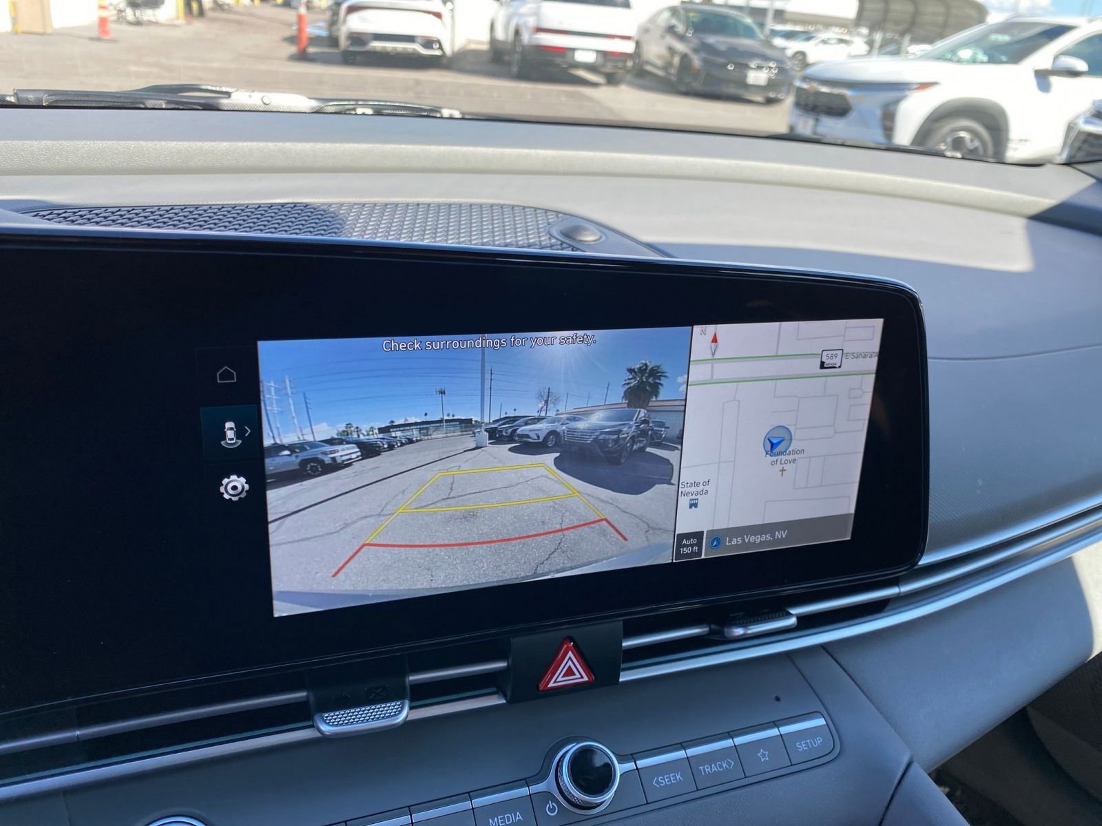 Thumbnail: 2025 Hyundai Elantra - 23